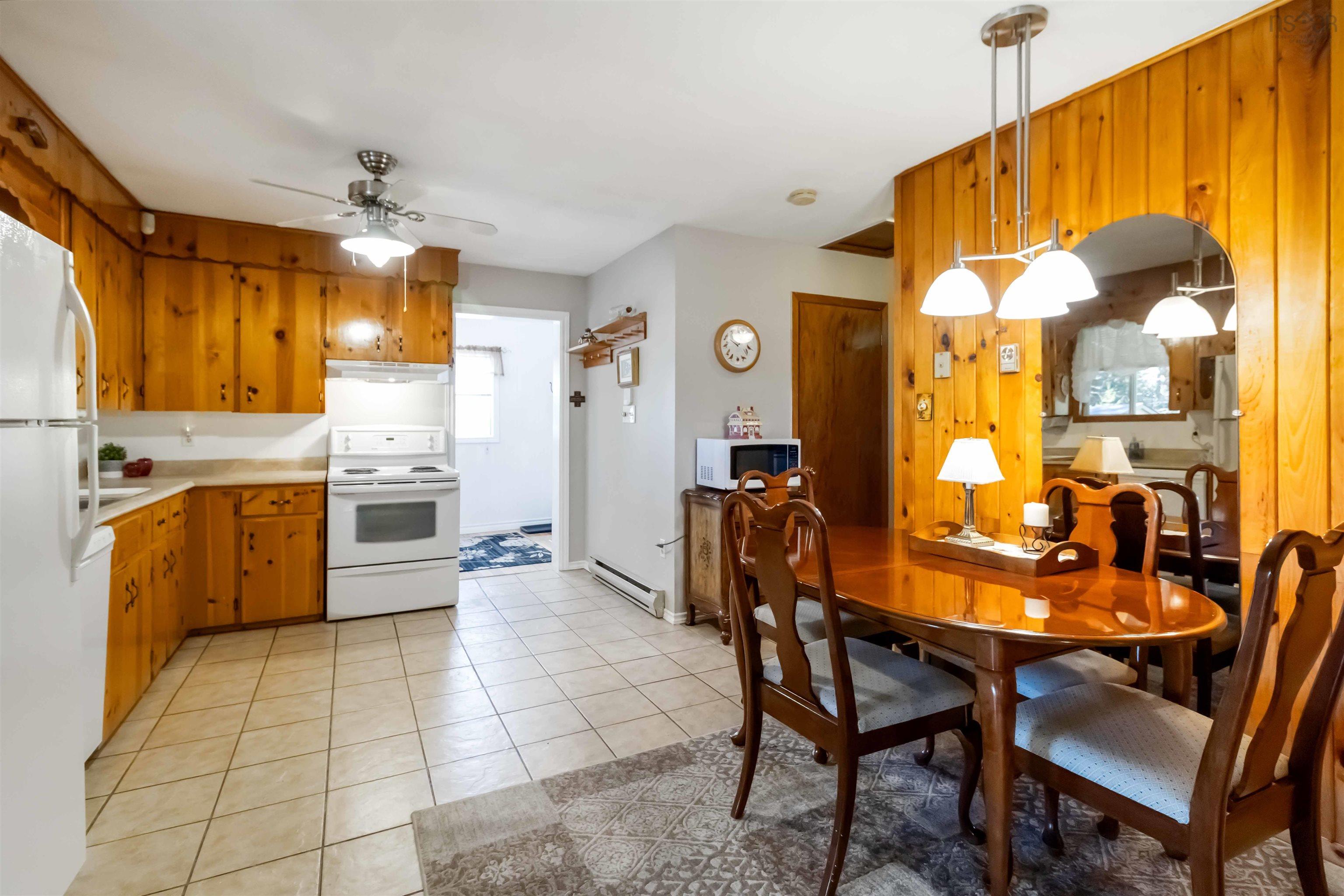 $484,900.00: 198 Spruce Drive, Barss Corner