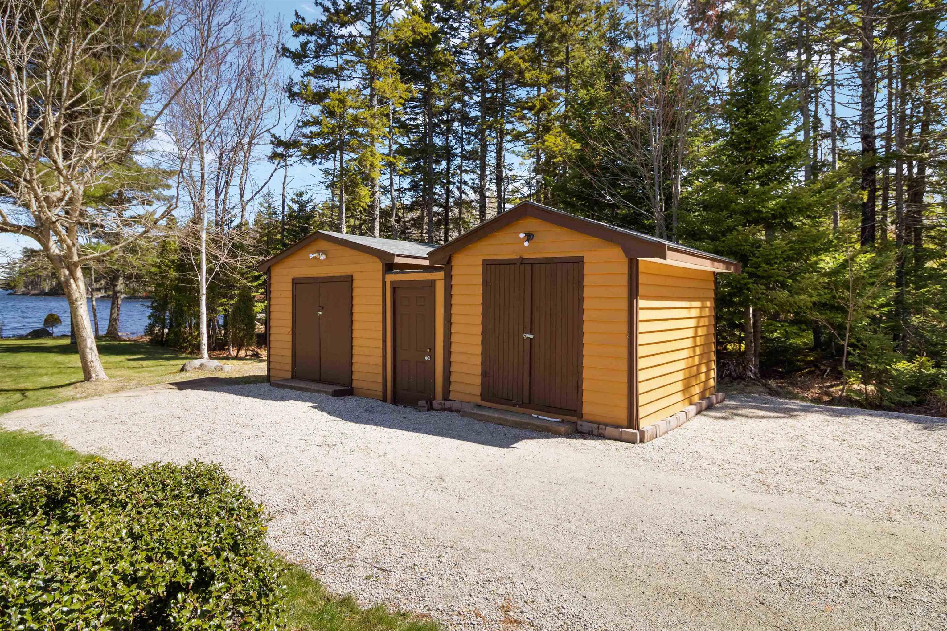 $484,900.00: 198 Spruce Drive, Barss Corner