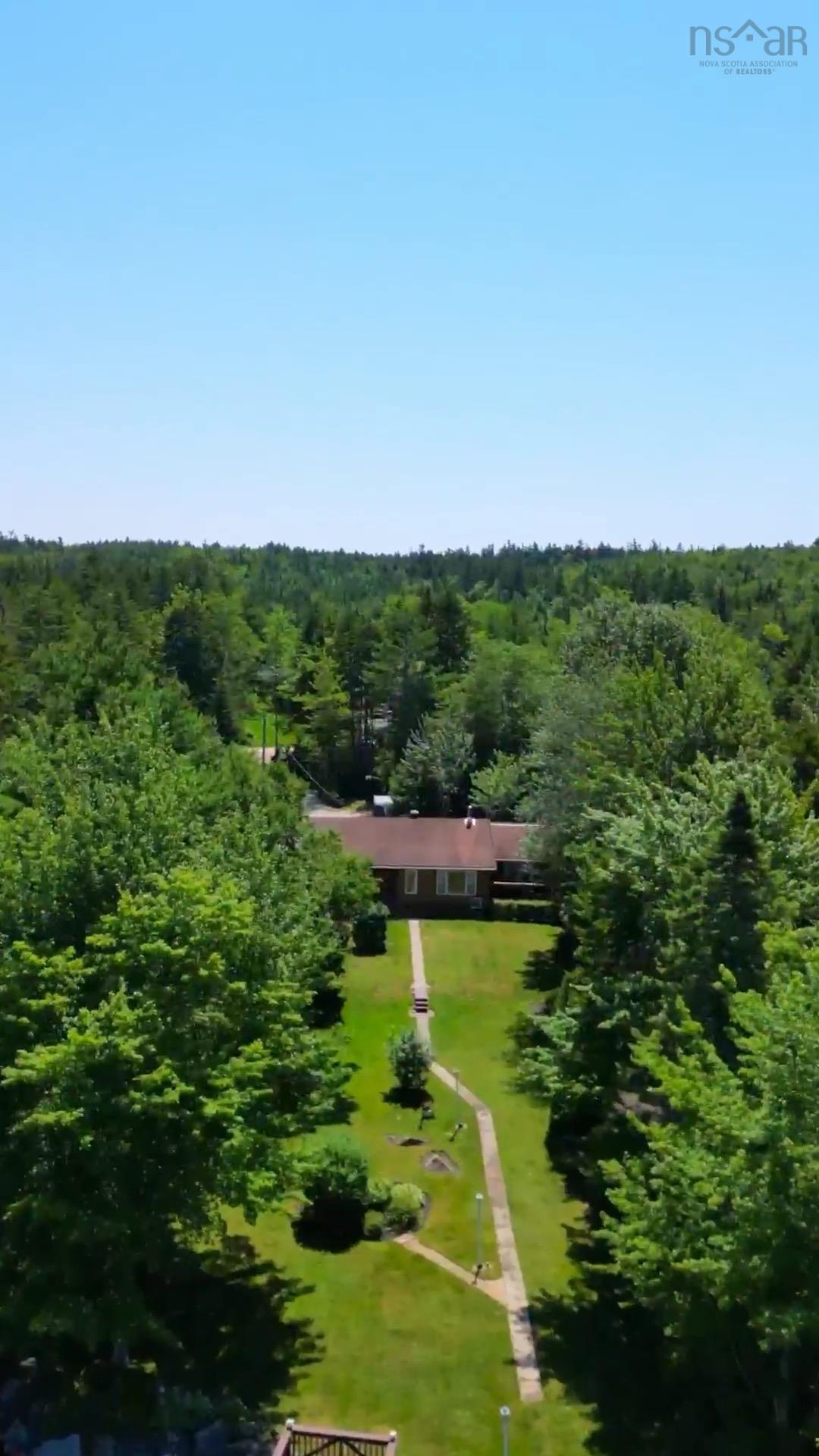 $484,900.00: 198 Spruce Drive, Barss Corner