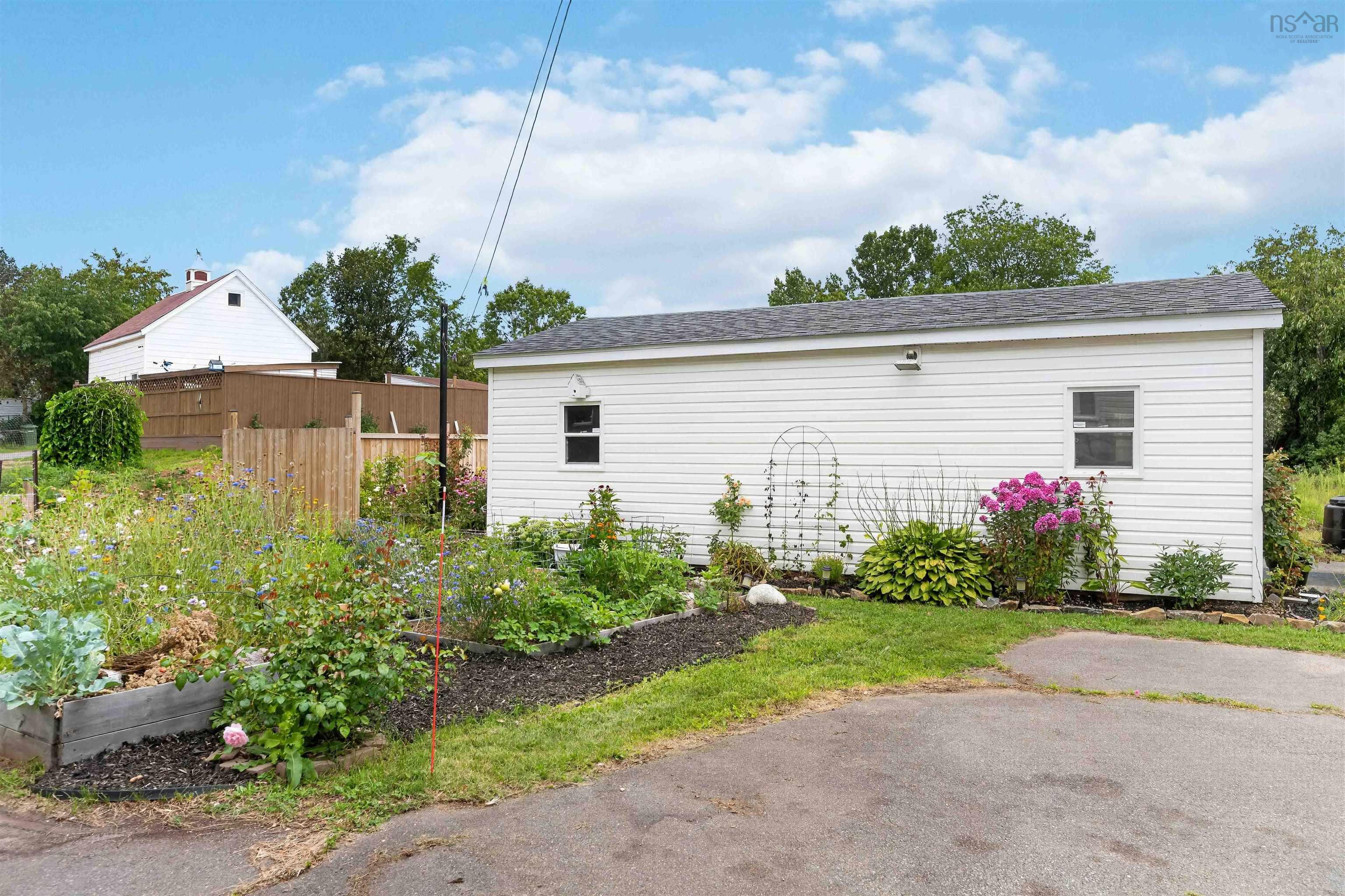 $299,900.00: 191 Oakdene Avenue, Kentville