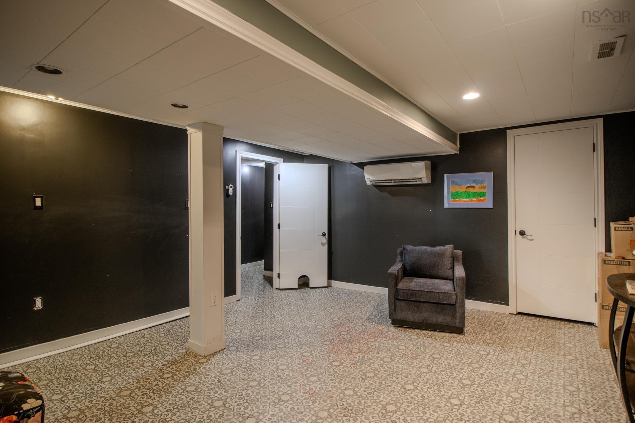 $349,900.00: 43 Ranna Drive, Sydney