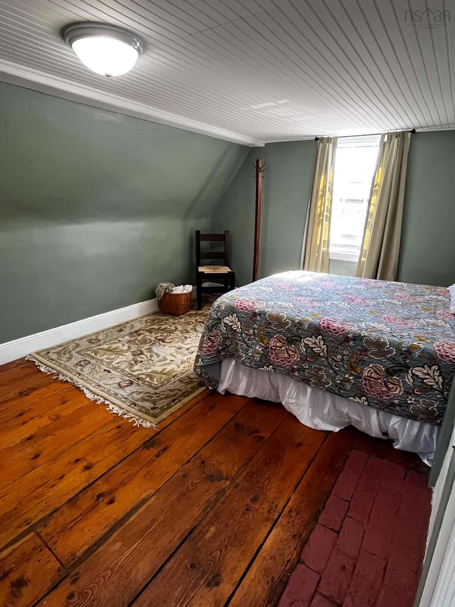 $279,000.00: 172 Water Street, Shelburne