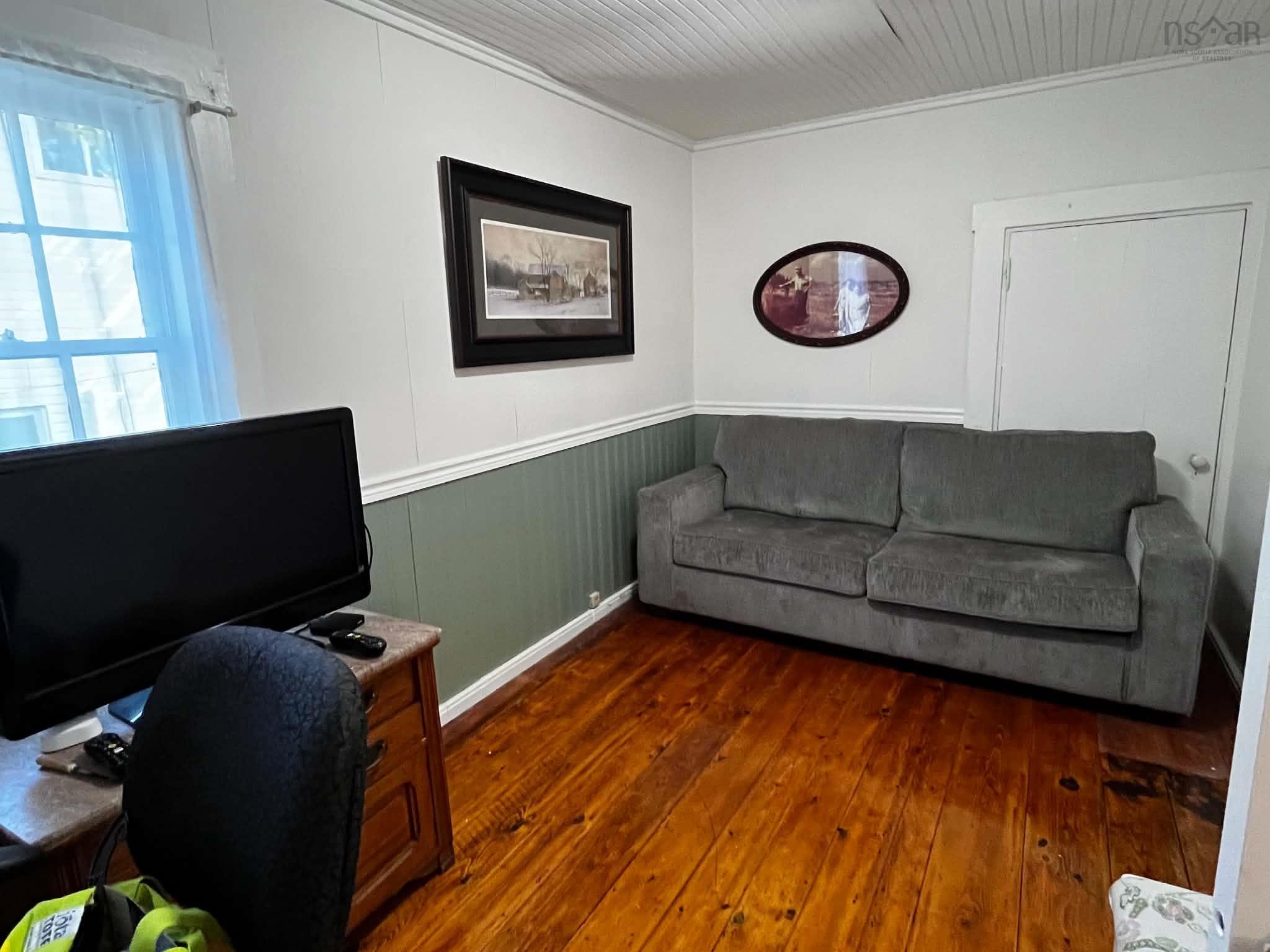 $279,000.00: 172 Water Street, Shelburne