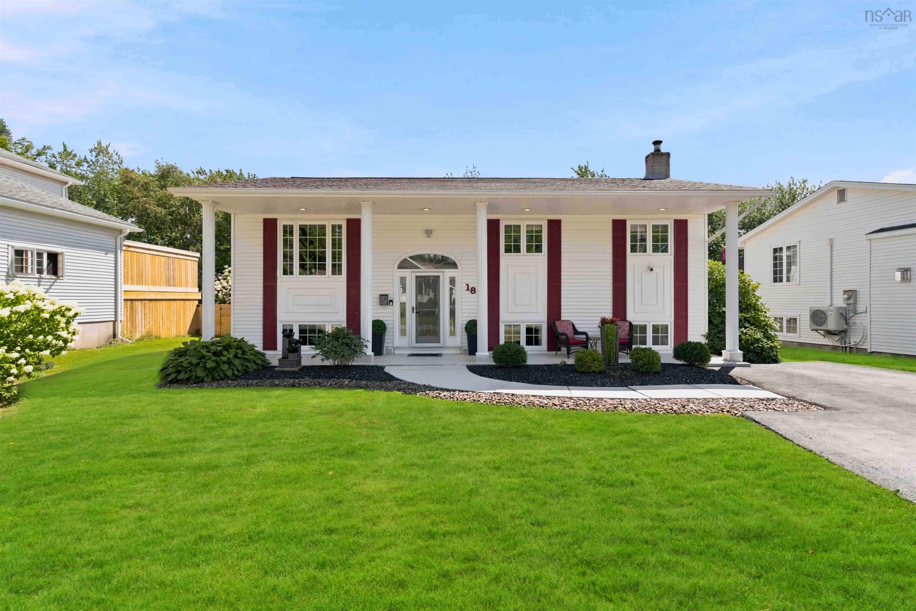 18 P Thomas Drive, Dartmouth, NS (MLS® 202620966)
