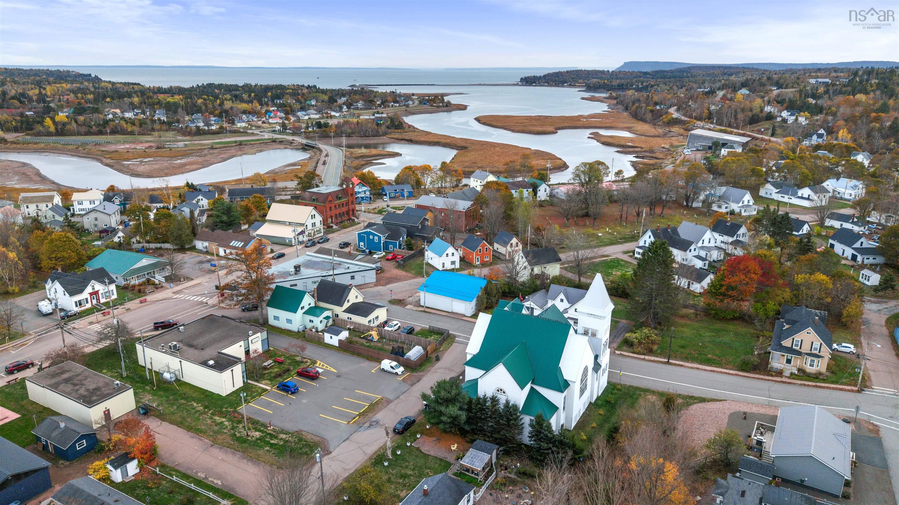 $299,900.00: 171 Queen Street, Parrsboro
