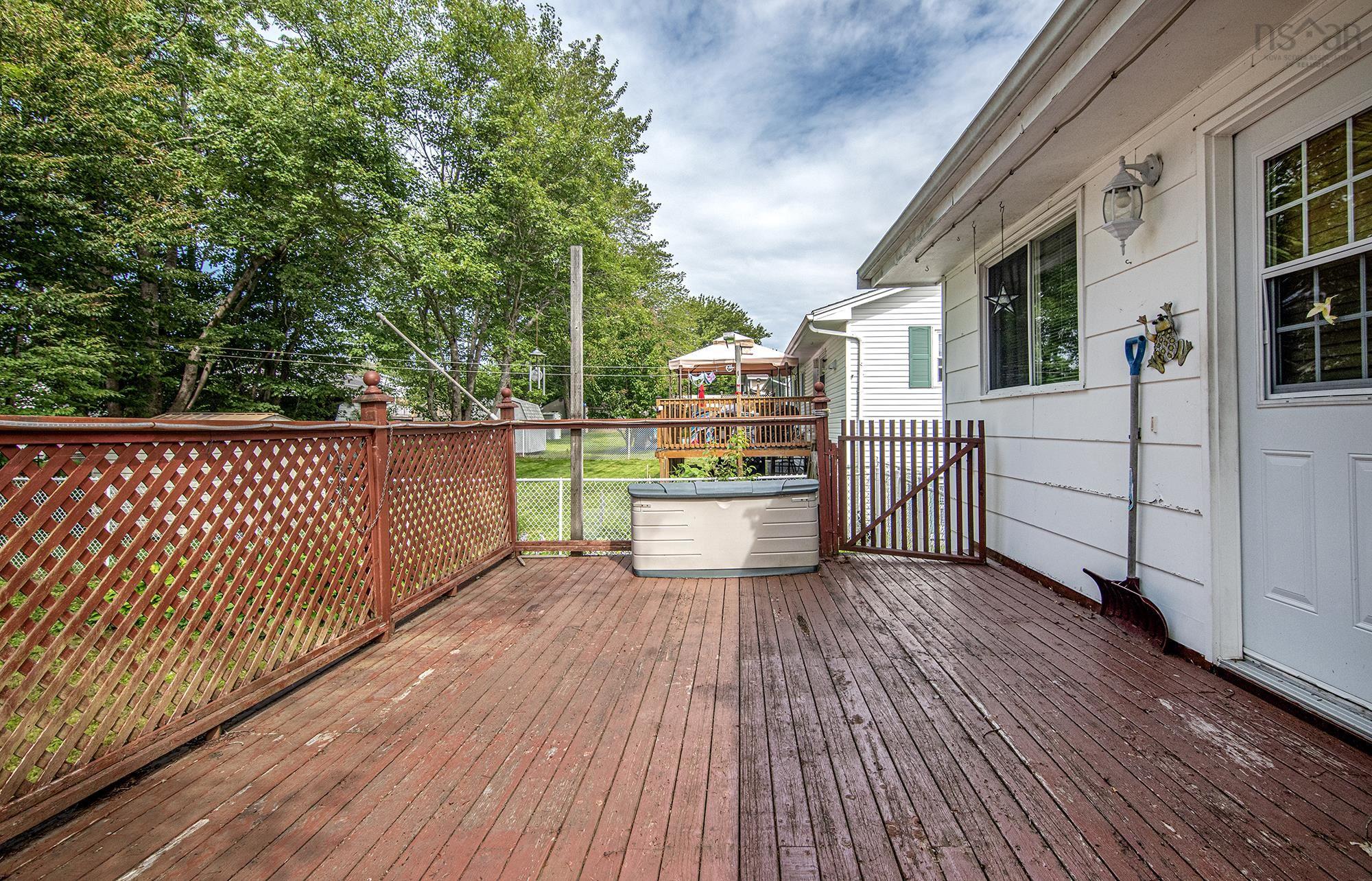 1653 Riverside Drive, Lower Sackville, NS (MLS 202620980)