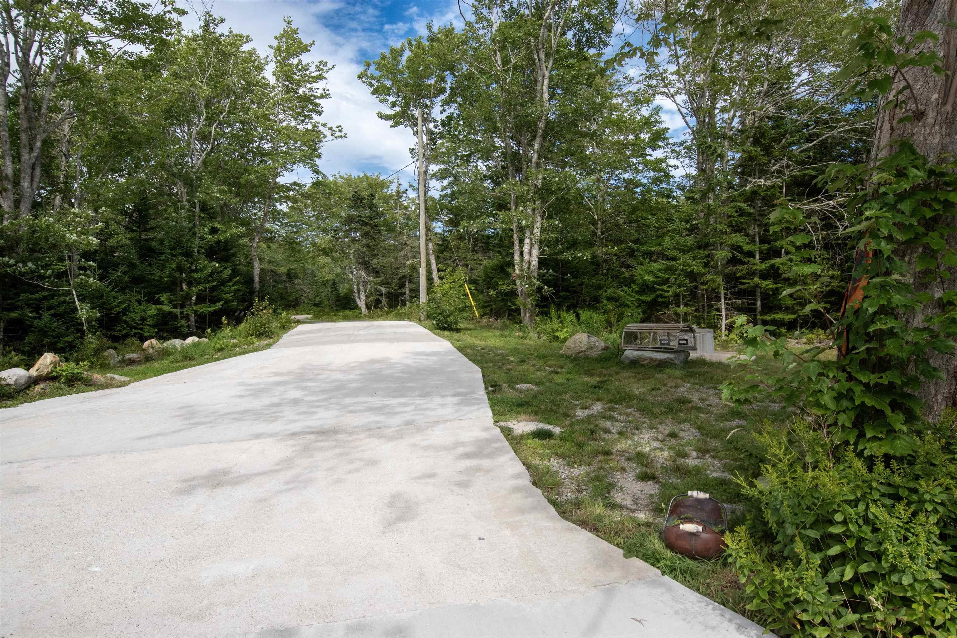 $659,000.00: 2250 Sandy Point Road, Sandy Point