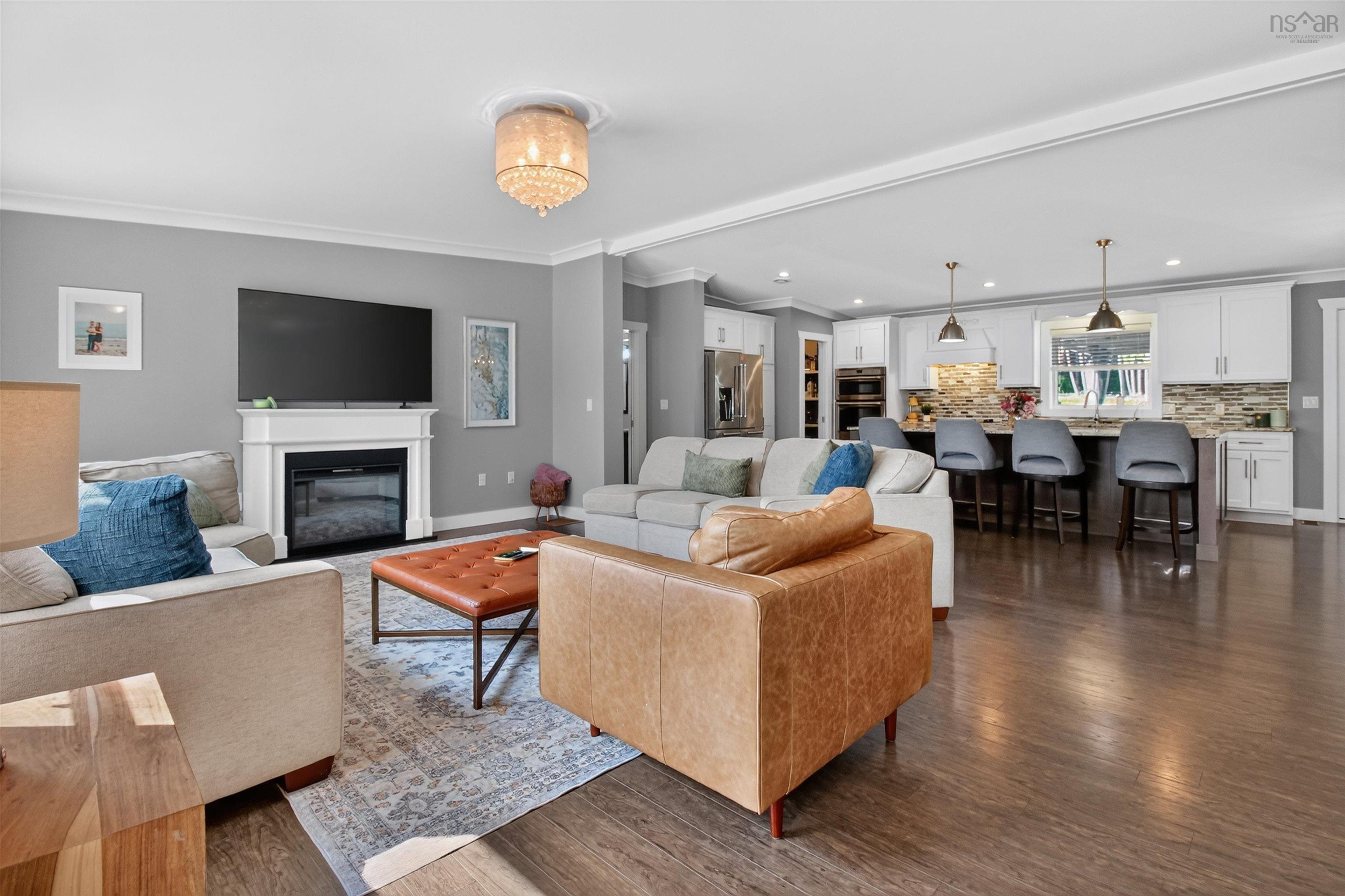 $1,175,000.00: 60 Monte Cristo Avenue, Enfield