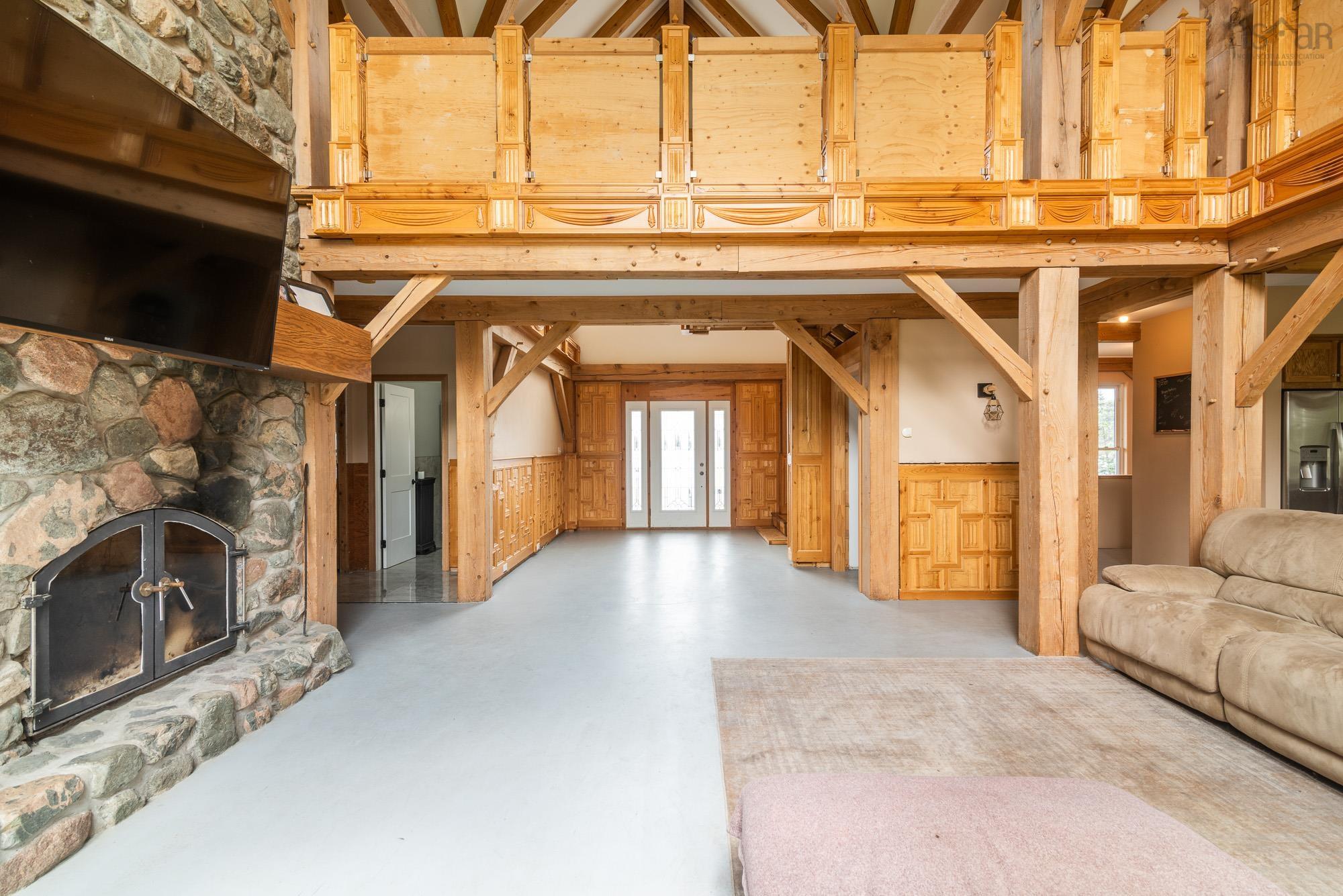 $1,250,000.00: 47 Pats Boulevard, Sutherlands Lake