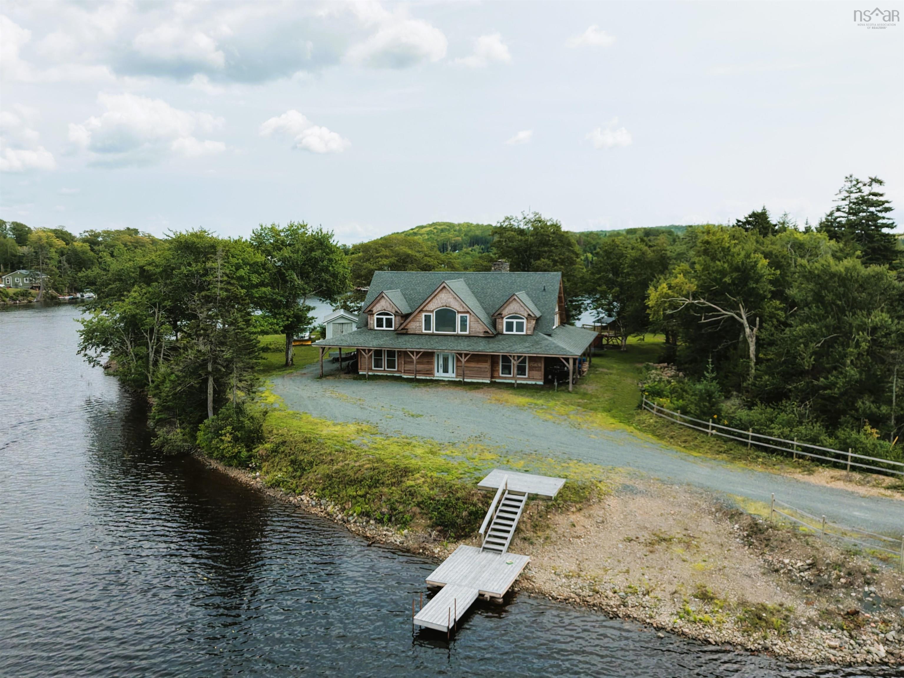 $1,250,000.00: 47 Pats Boulevard, Sutherlands Lake