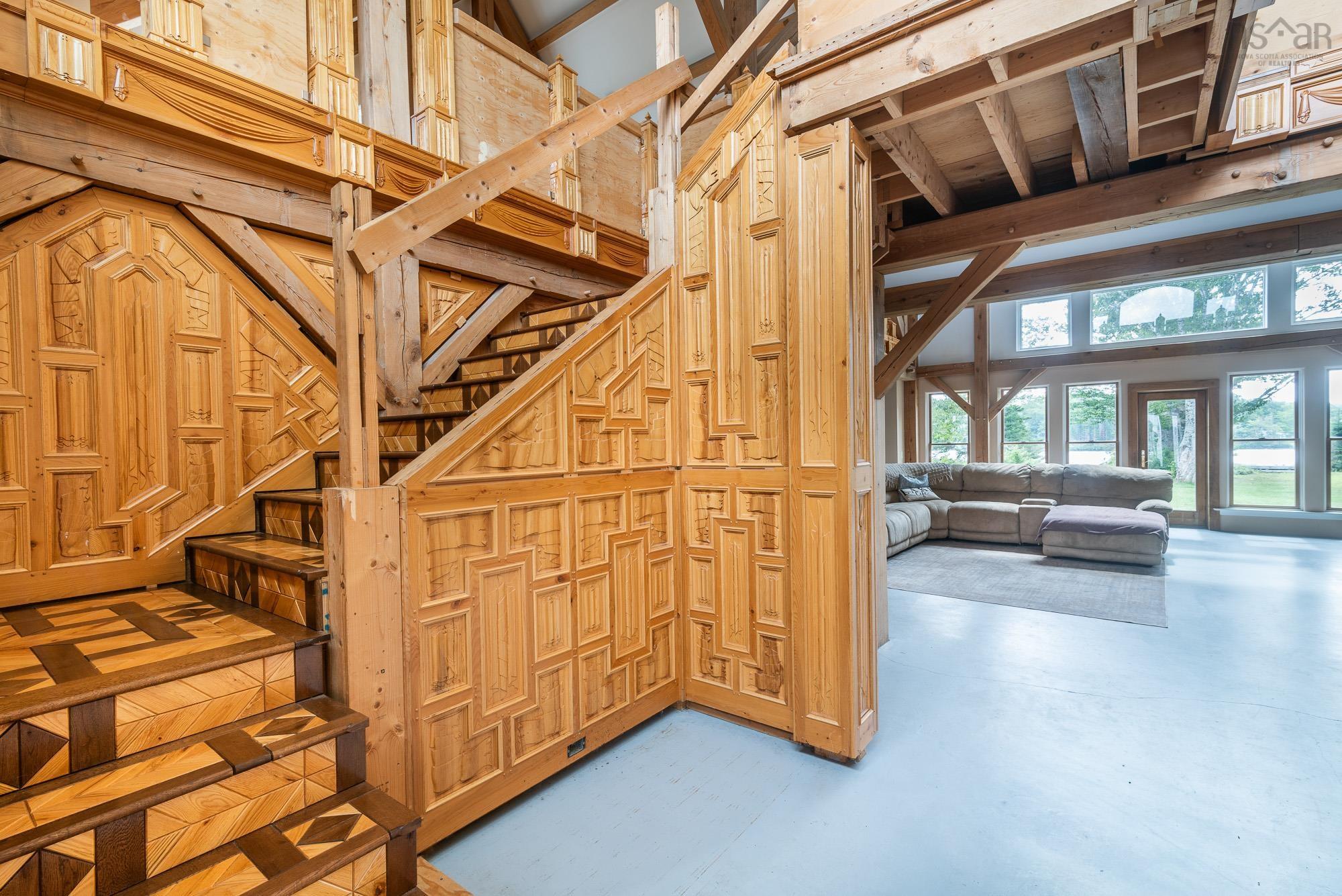$1,250,000.00: 47 Pats Boulevard, Sutherlands Lake