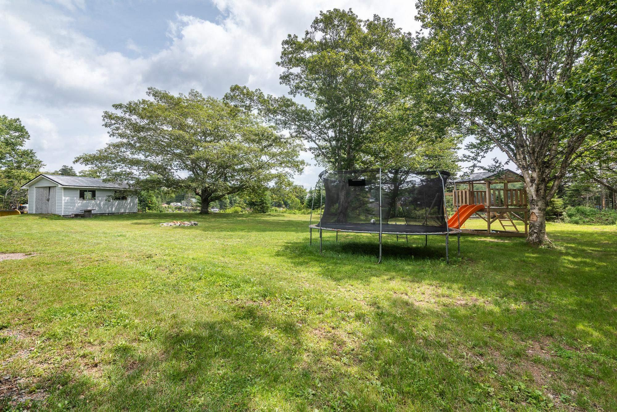$1,250,000.00: 47 Pats Boulevard, Sutherlands Lake