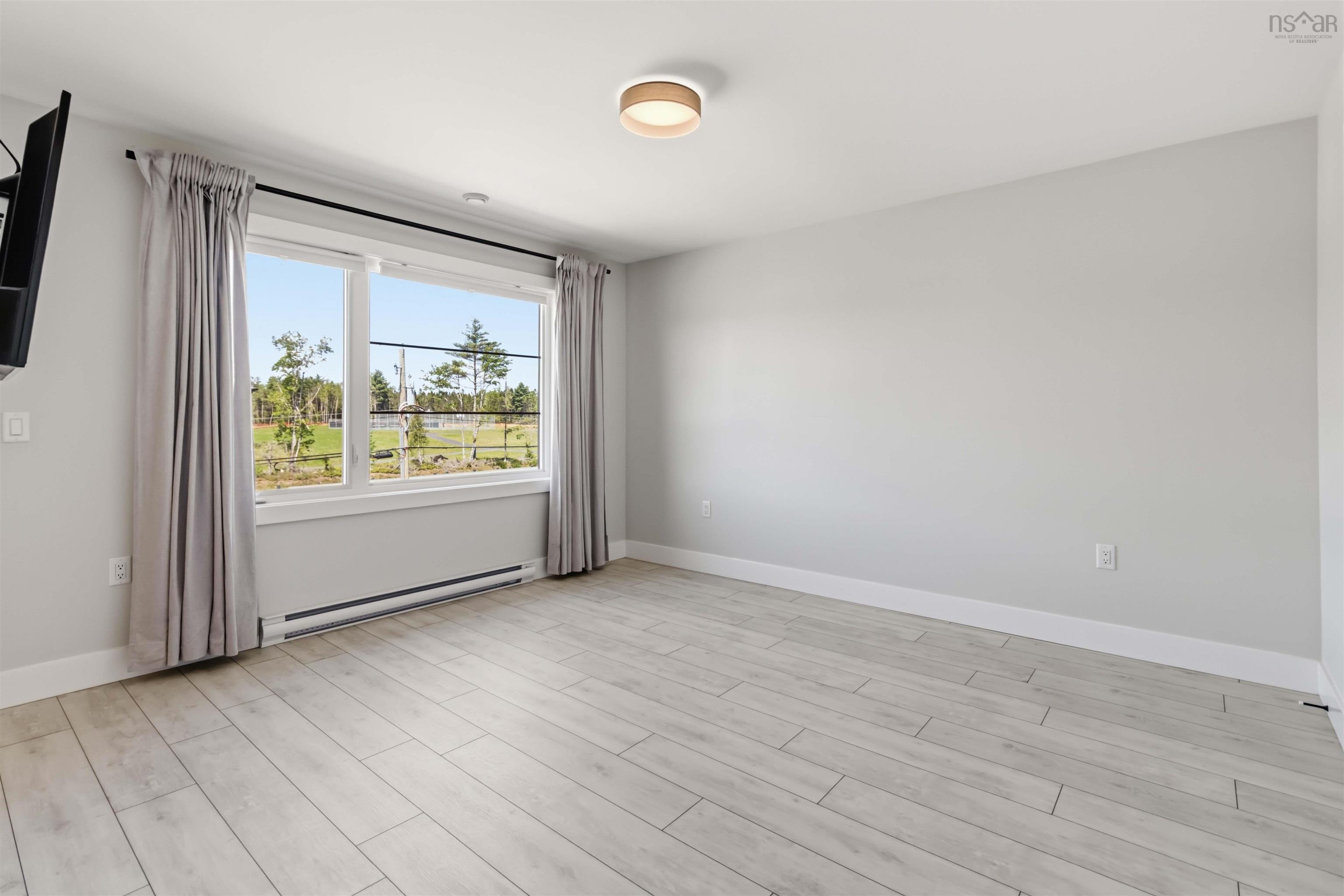 $524,999.00: 16 Glenn Drive, Lantz