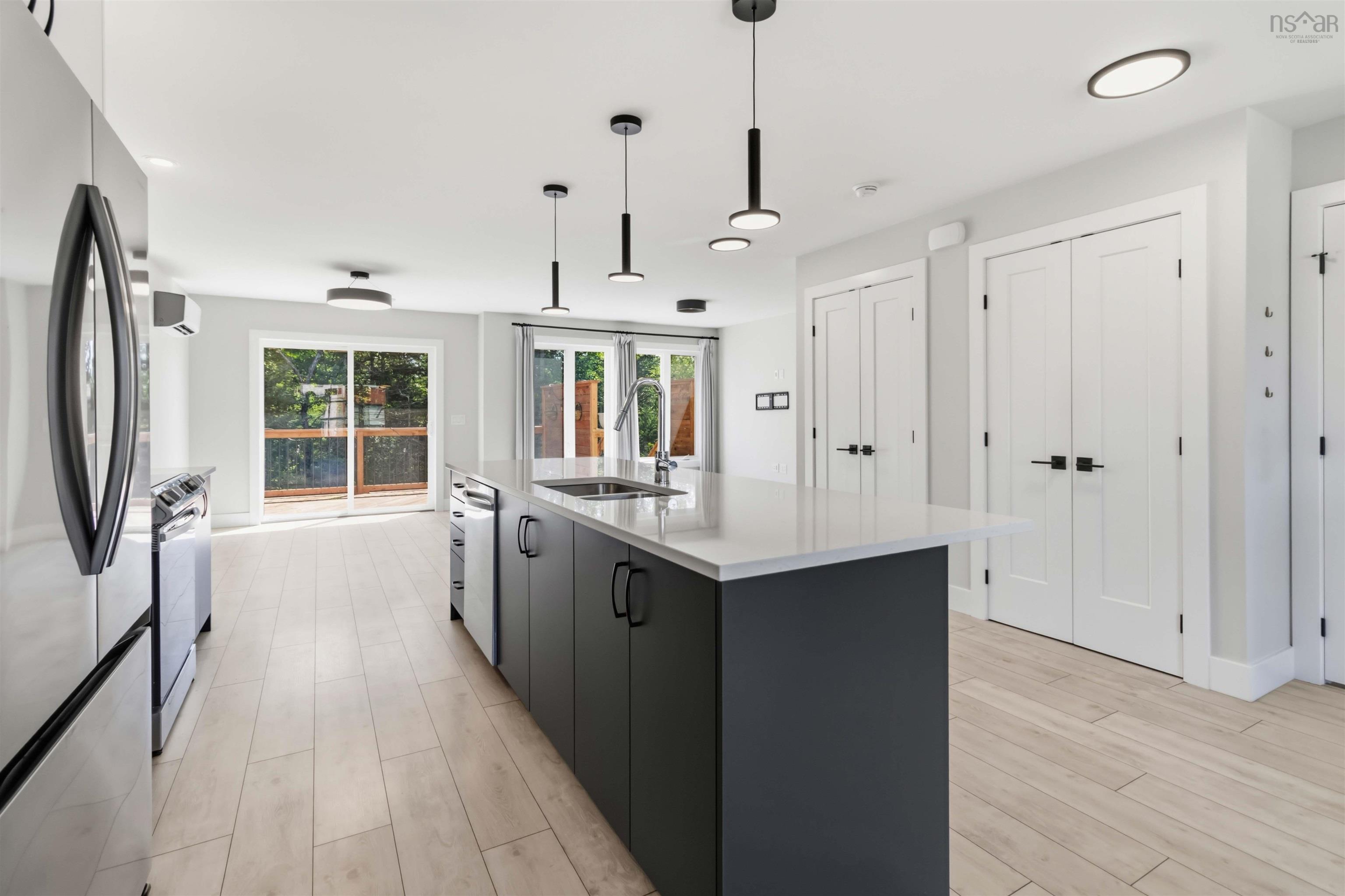 $524,999.00: 16 Glenn Drive, Lantz