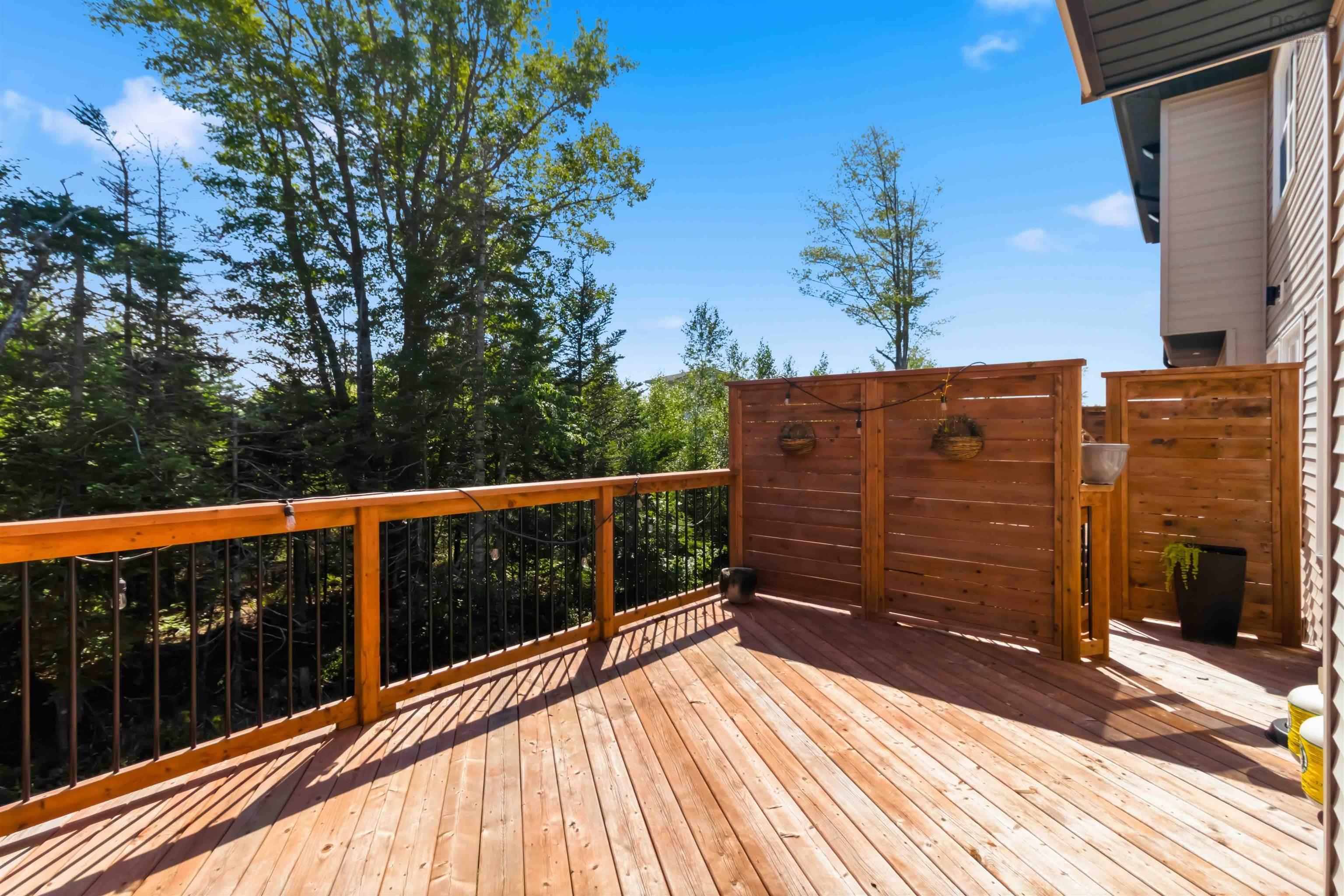 $524,999.00: 16 Glenn Drive, Lantz