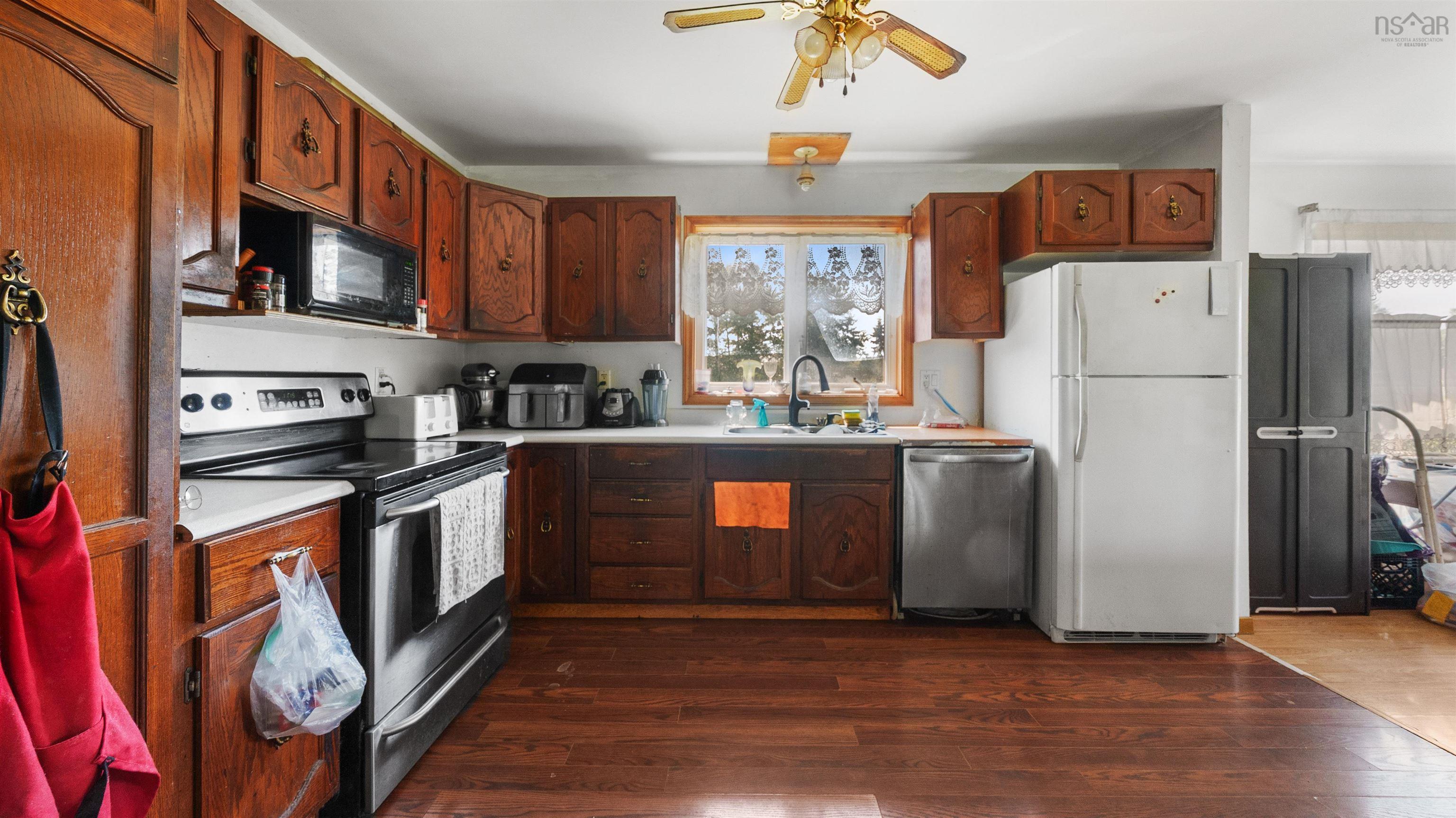 1 Laura Drive, Cow Bay, NS (MLS 202621011)