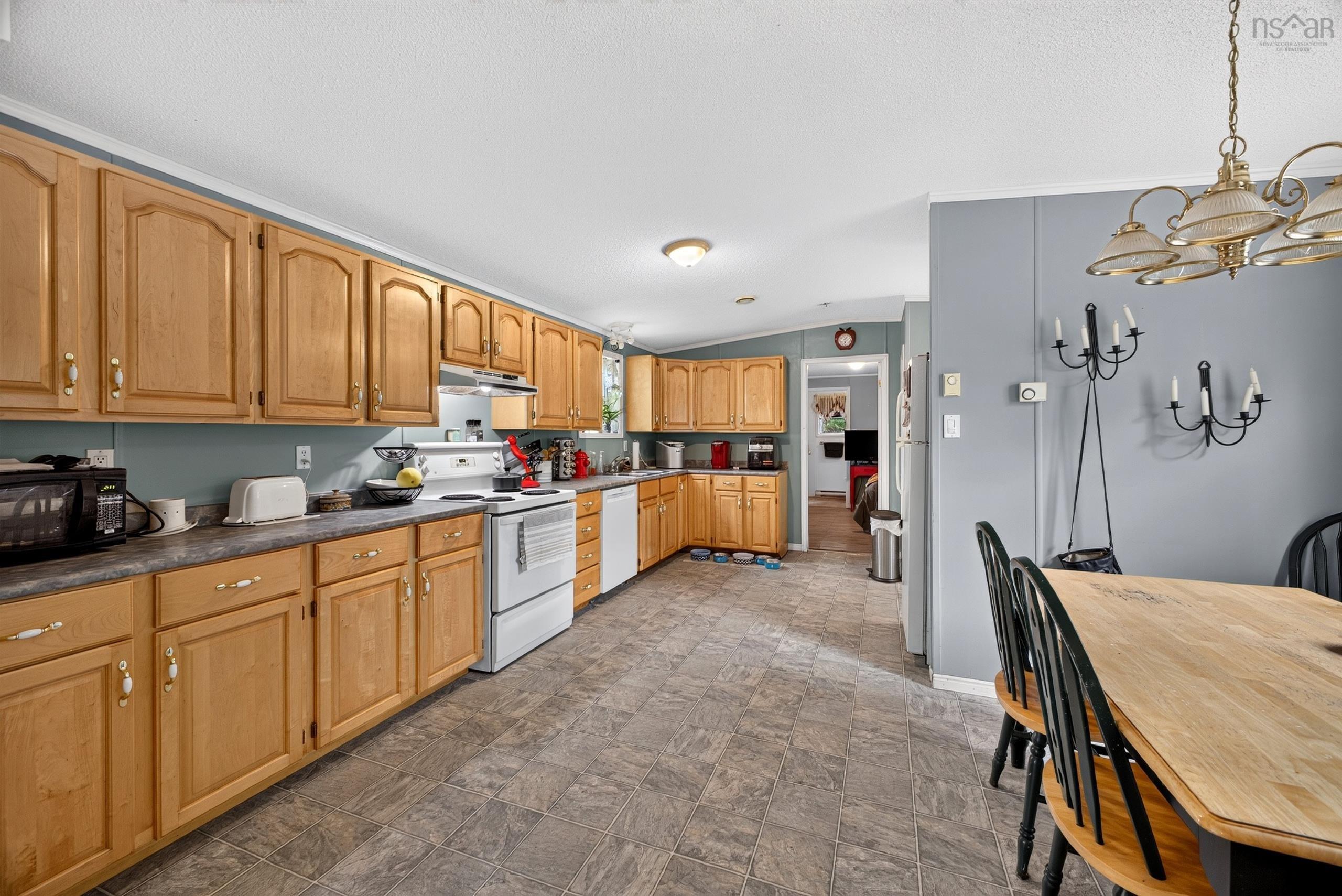 $189,900.00: 1050 WADDENS Court, Westville
