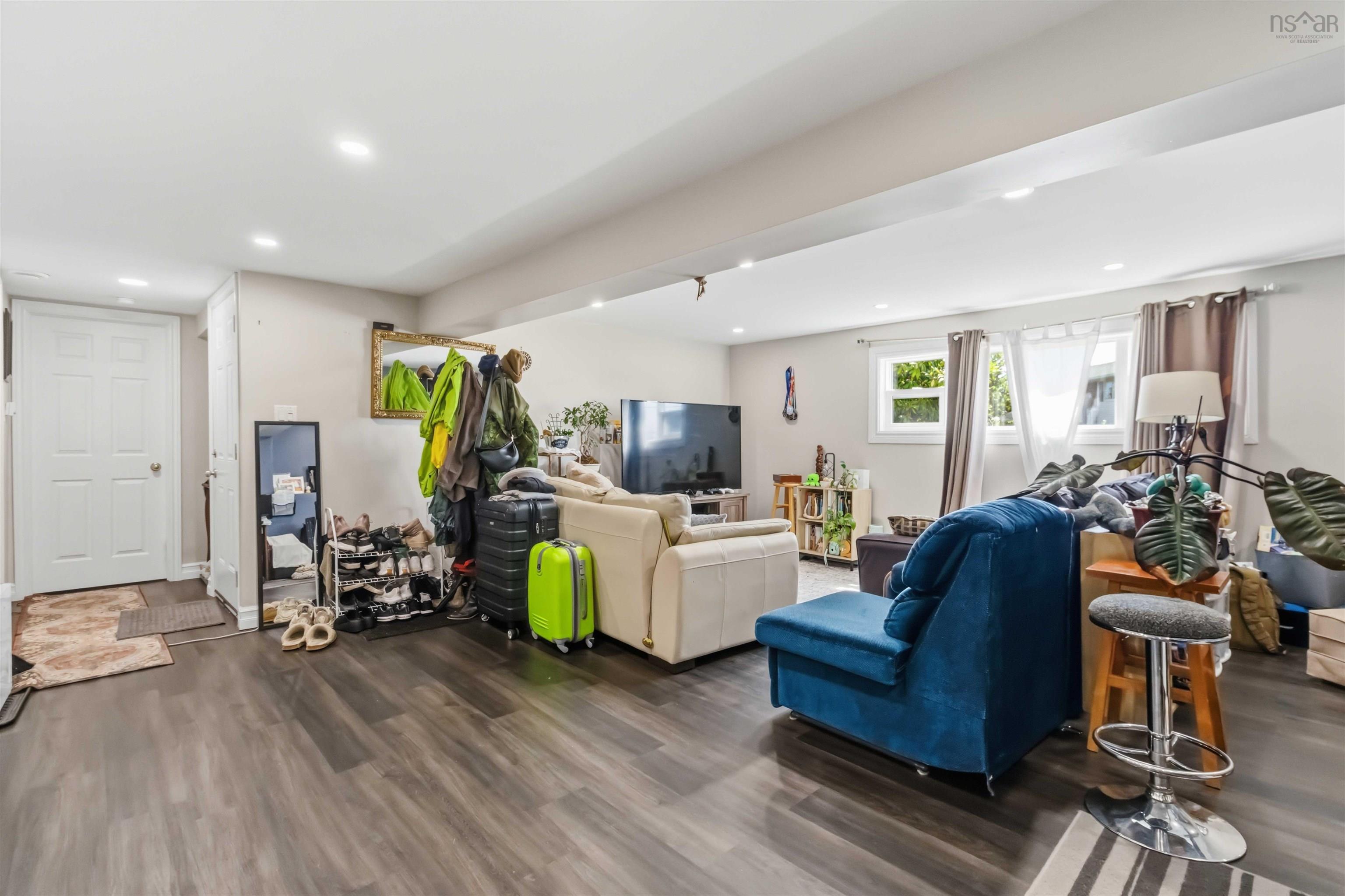 $599,900.00: 62 Shalimar Crescent, Dartmouth