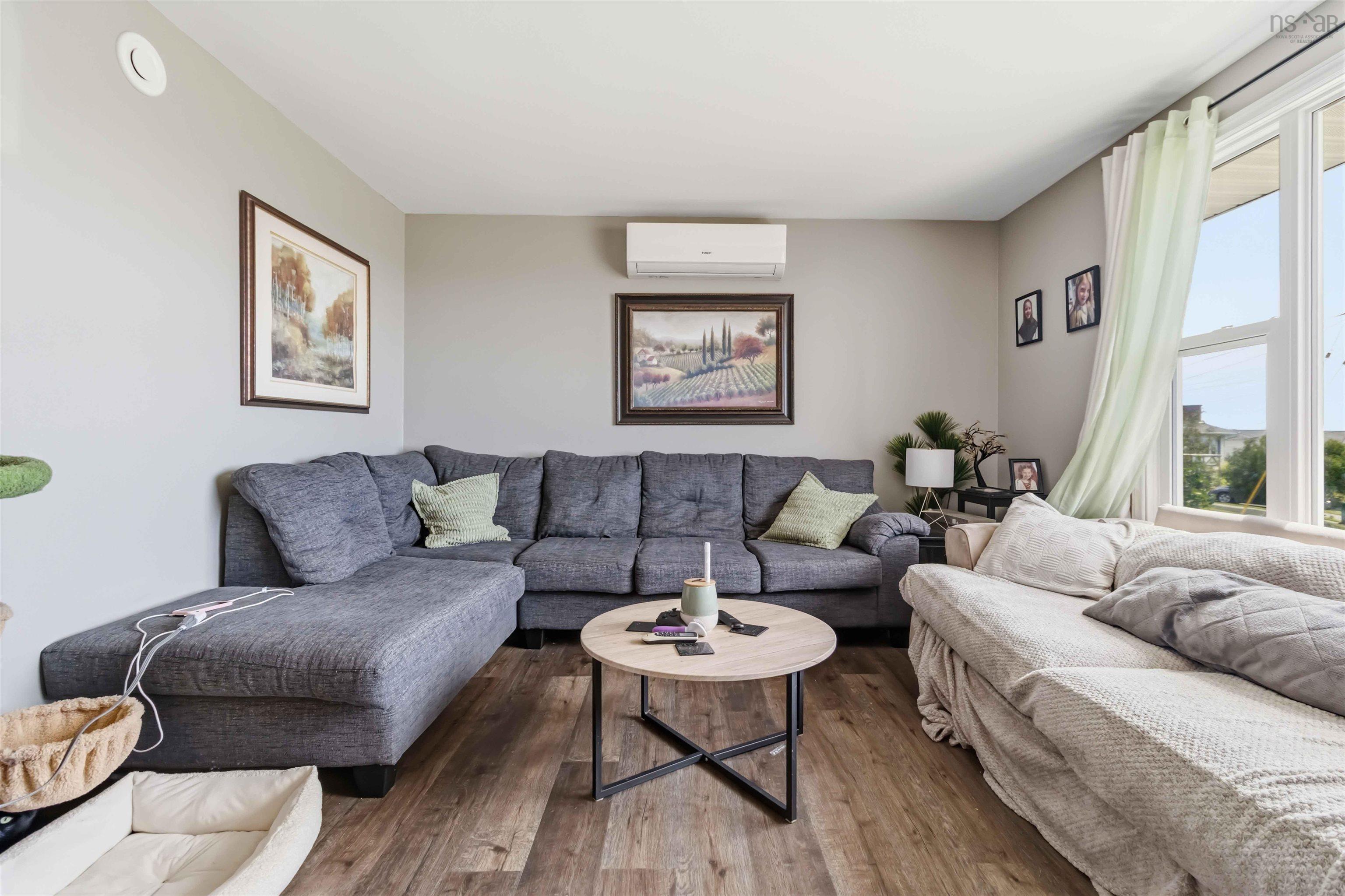 $599,900.00: 62 Shalimar Crescent, Dartmouth