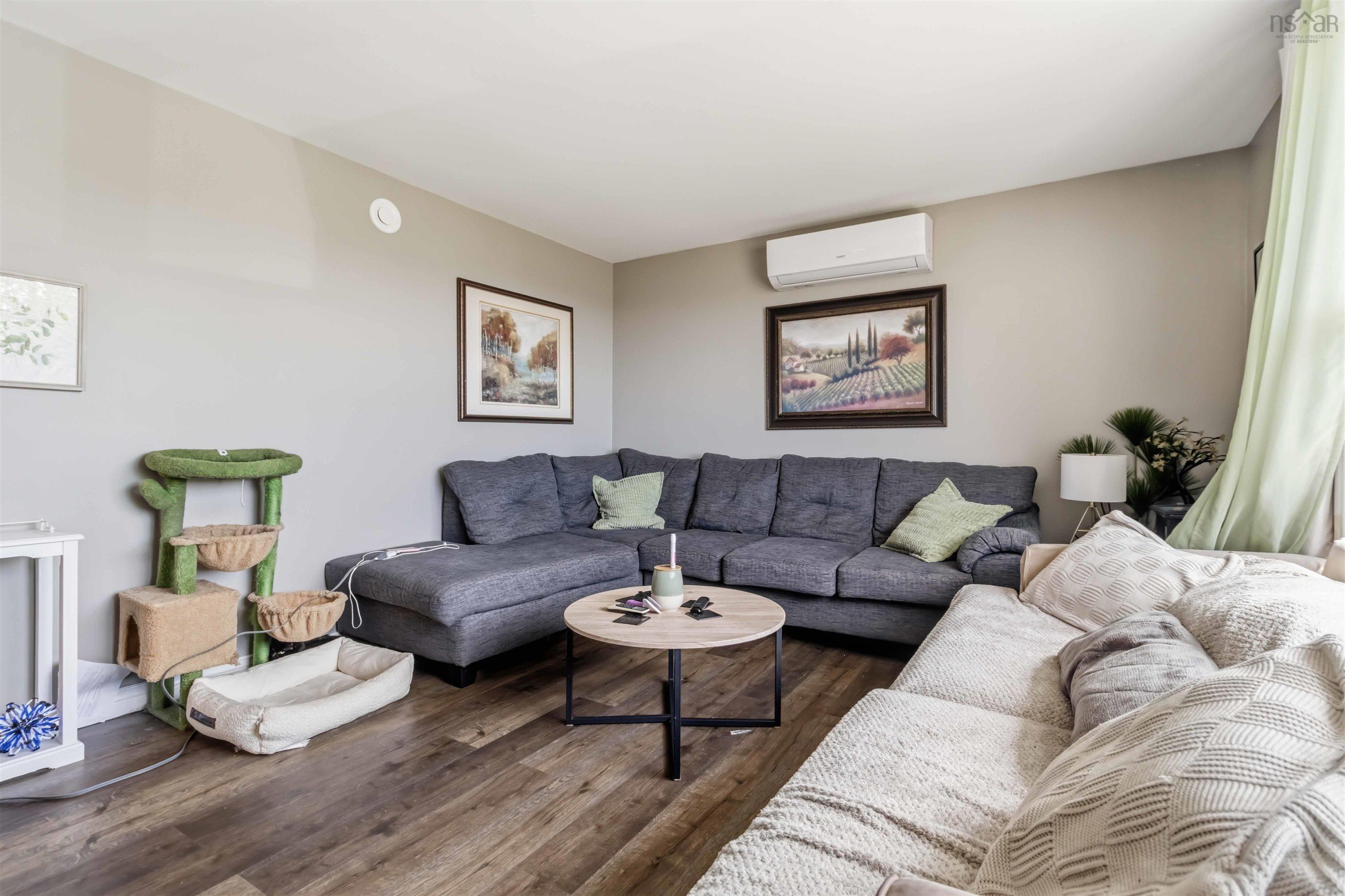 $599,900.00: 62 Shalimar Crescent, Dartmouth