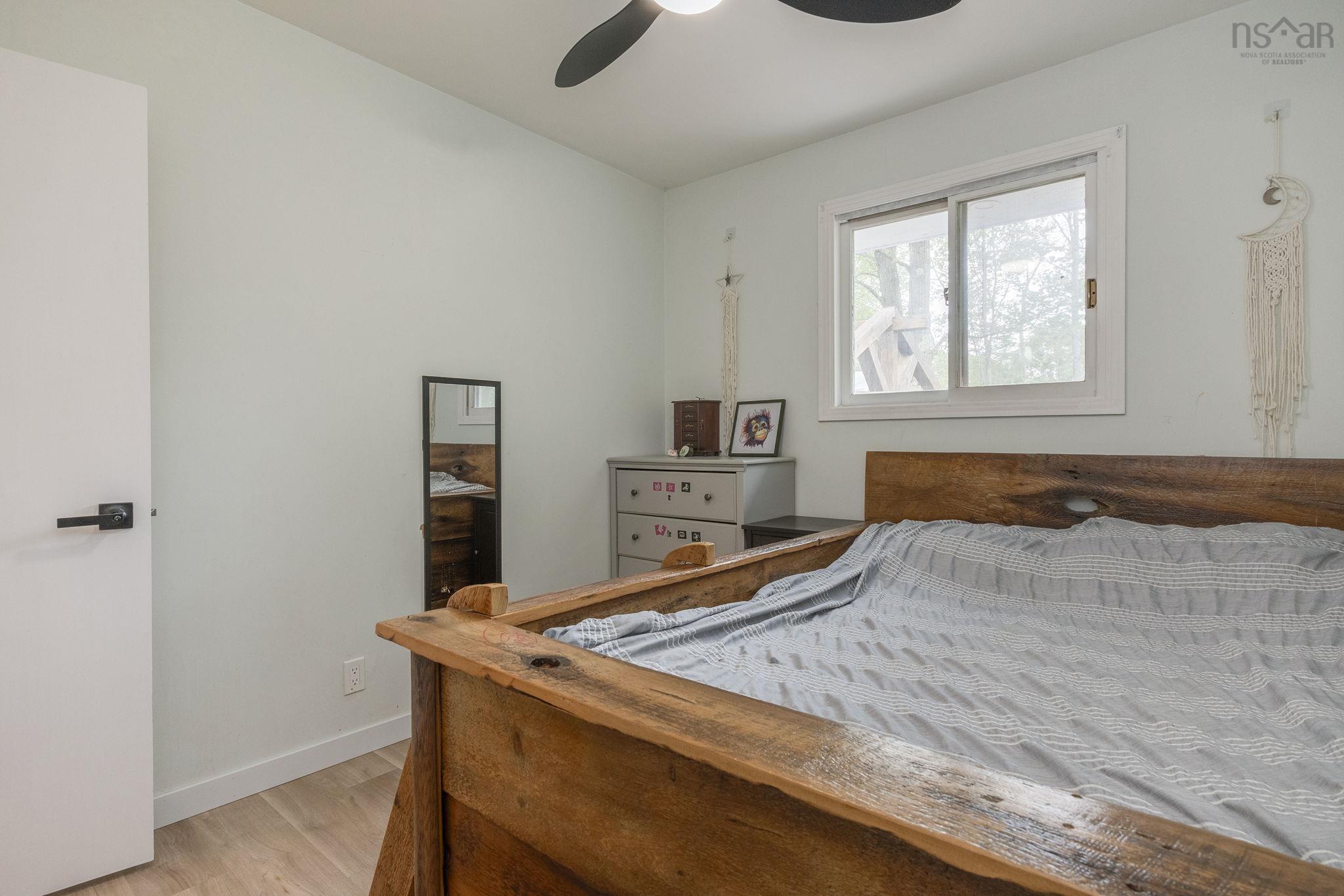 $349,900.00: 7 Oakland Oakland Drive, Middleton Drive, Middleton