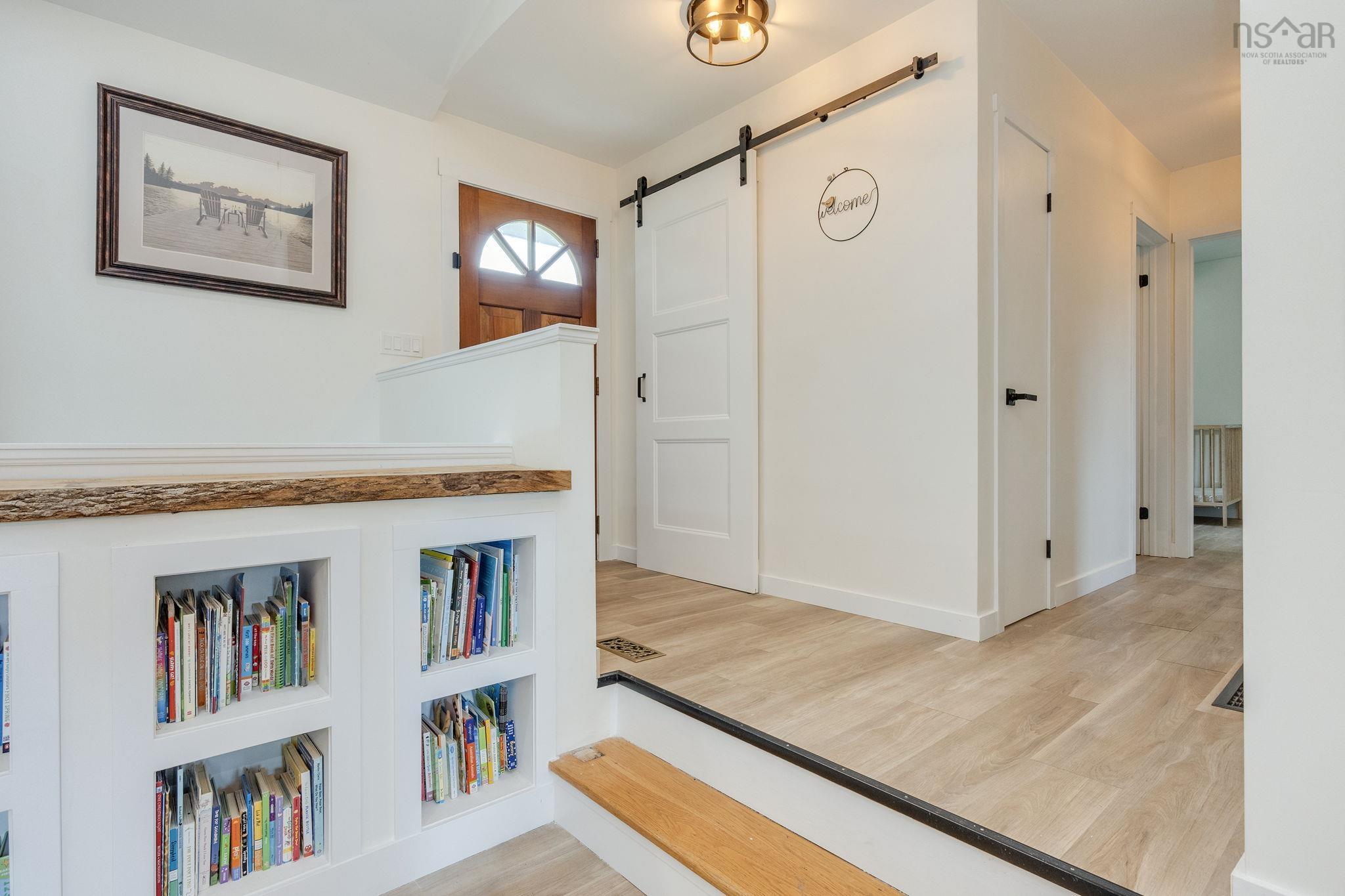 $349,900.00: 7 Oakland Oakland Drive, Middleton Drive, Middleton
