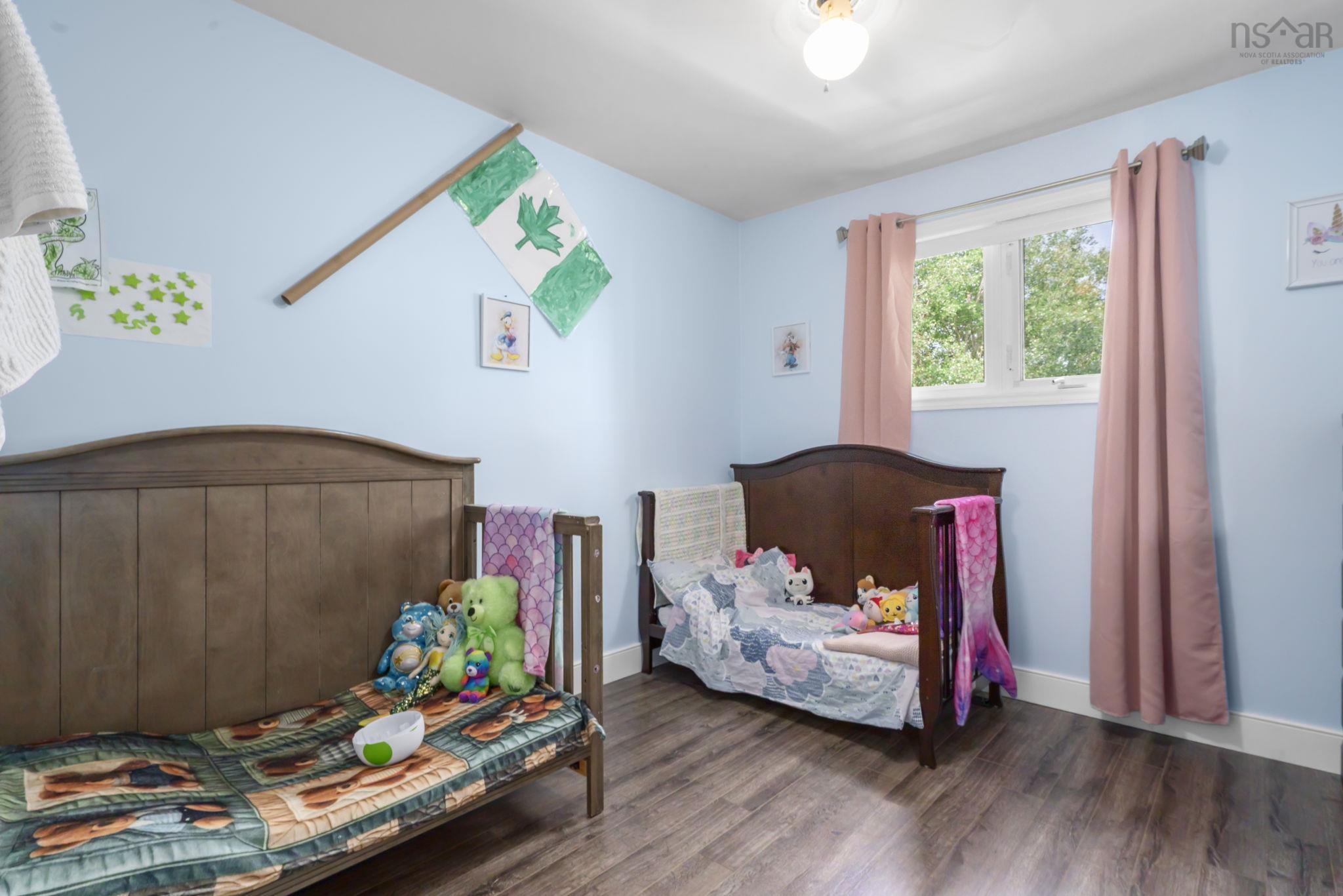 $464,900.00: 13 Heathland Way, Dartmouth