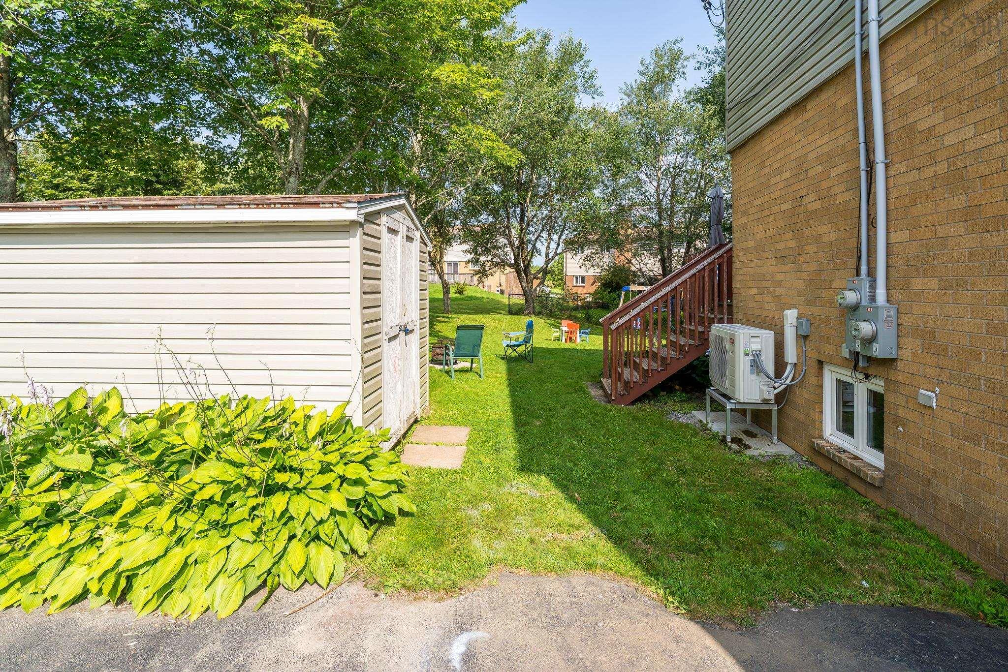 $464,900.00: 13 Heathland Way, Dartmouth