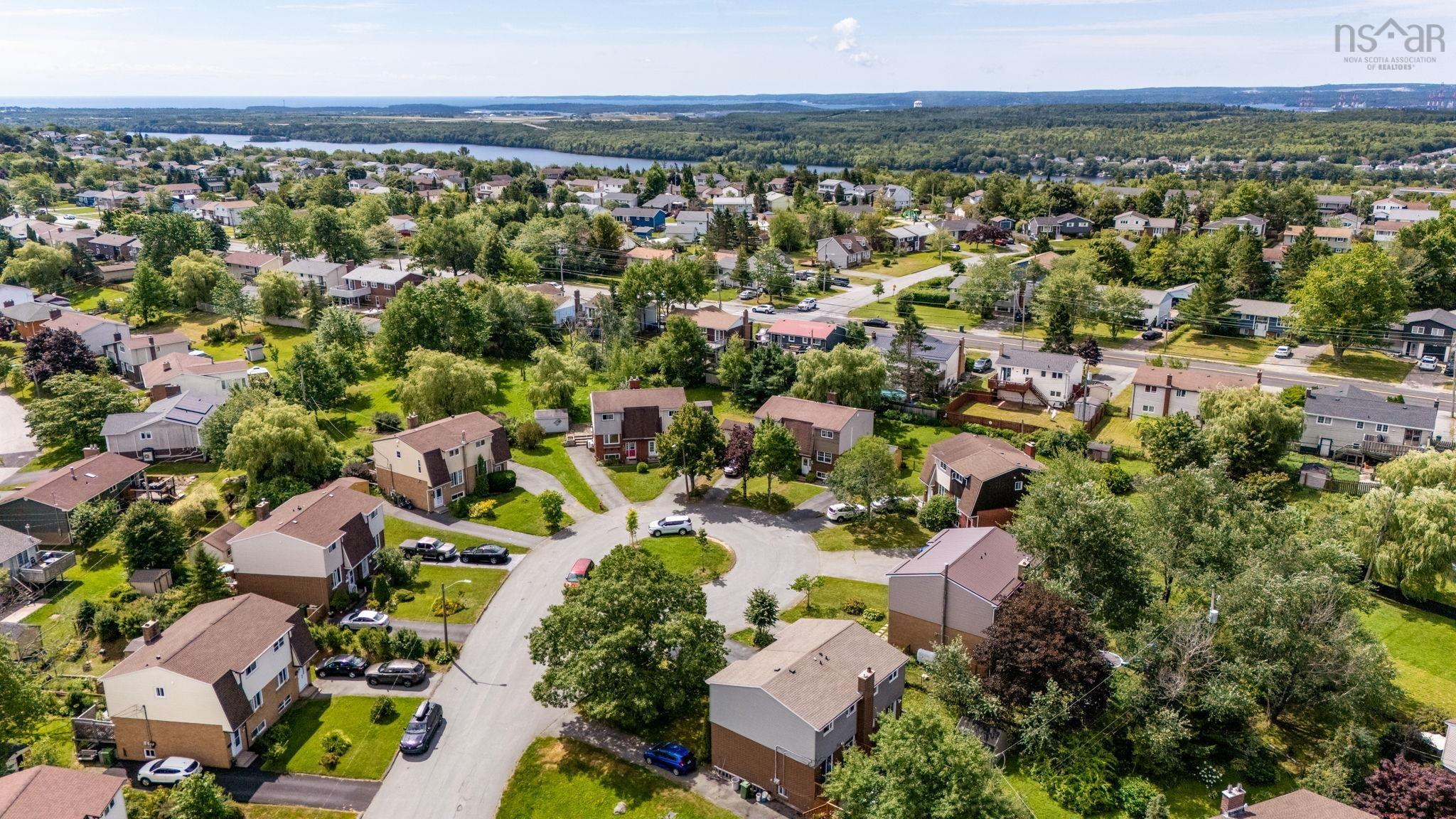 $464,900.00: 13 Heathland Way, Dartmouth