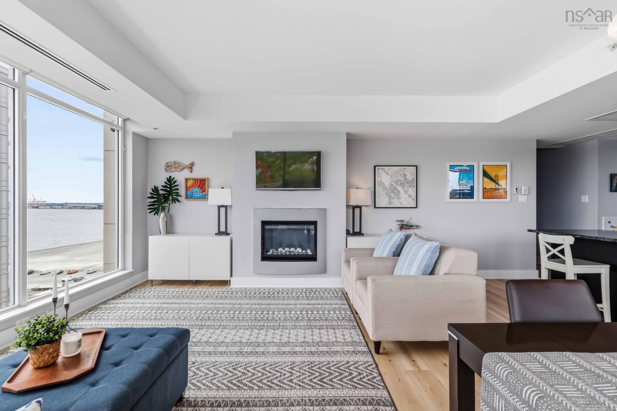 $759,900.00: 802 31 Kings Wharf Place, Dartmouth