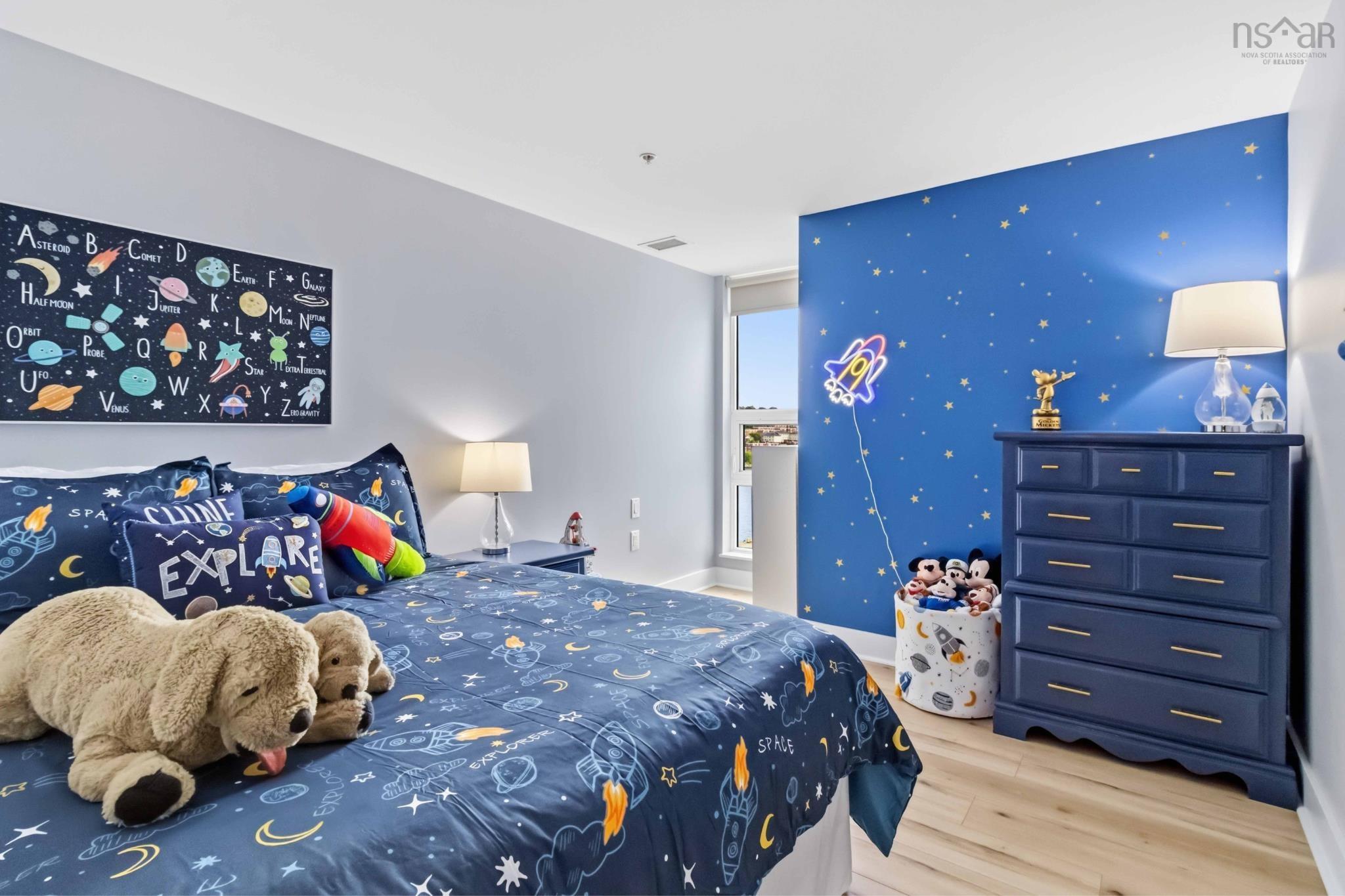 $759,900.00: 802 31 Kings Wharf Place, Dartmouth