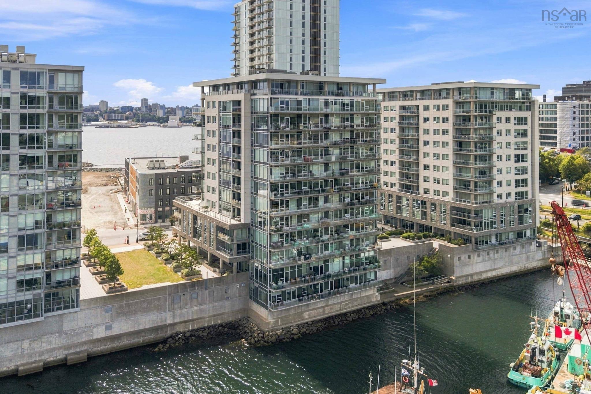$759,900.00: 802 31 Kings Wharf Place, Dartmouth