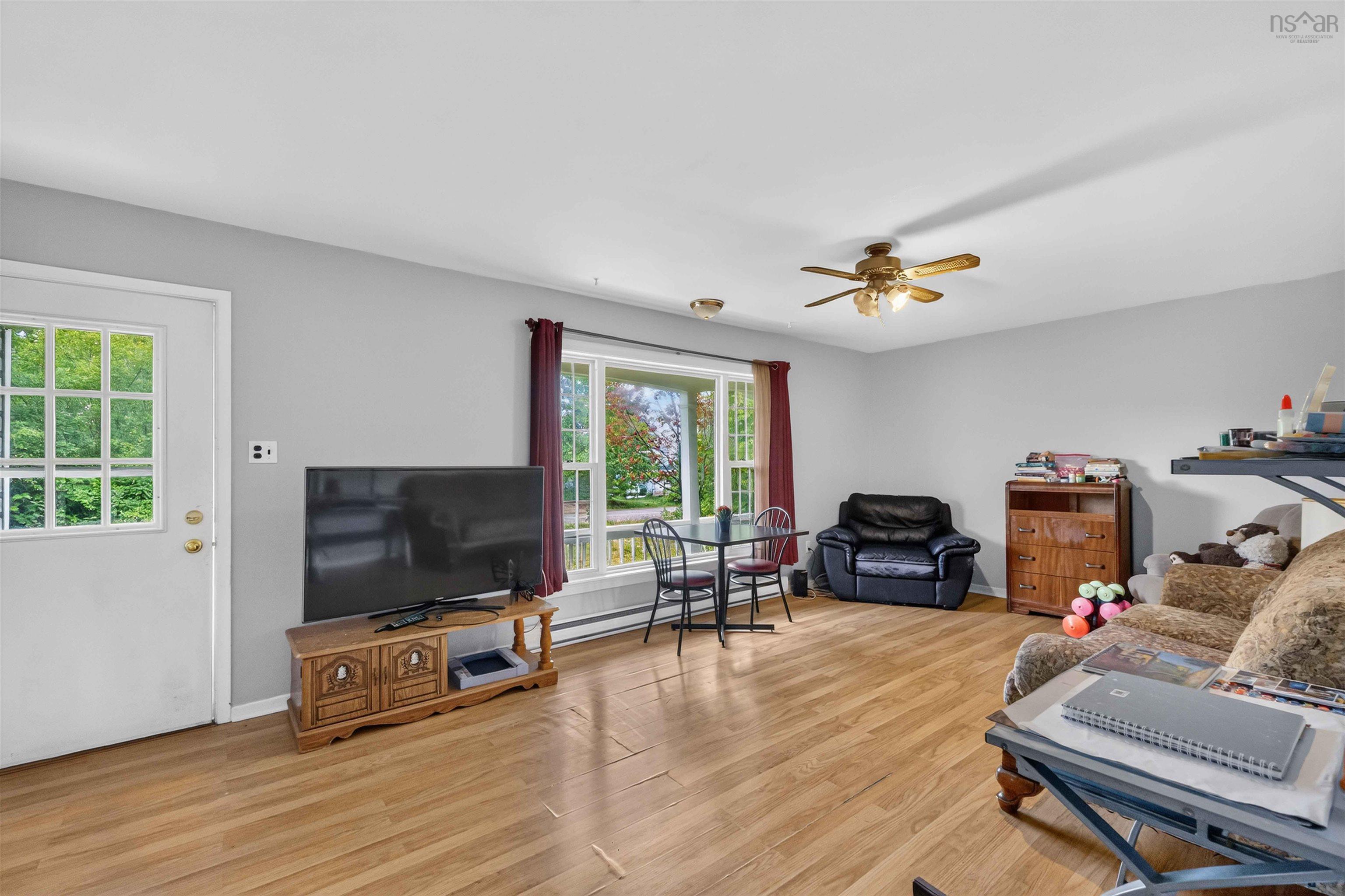 $529,000.00: 127 Highland Avenue, Wolfville