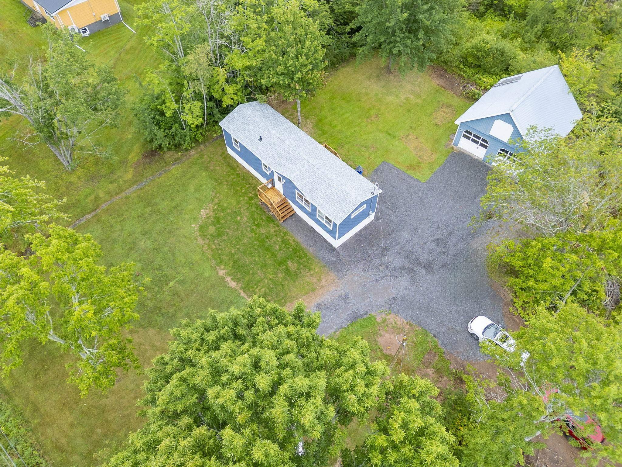 $300,000.00: 7200 Highway 6, Three Brooks