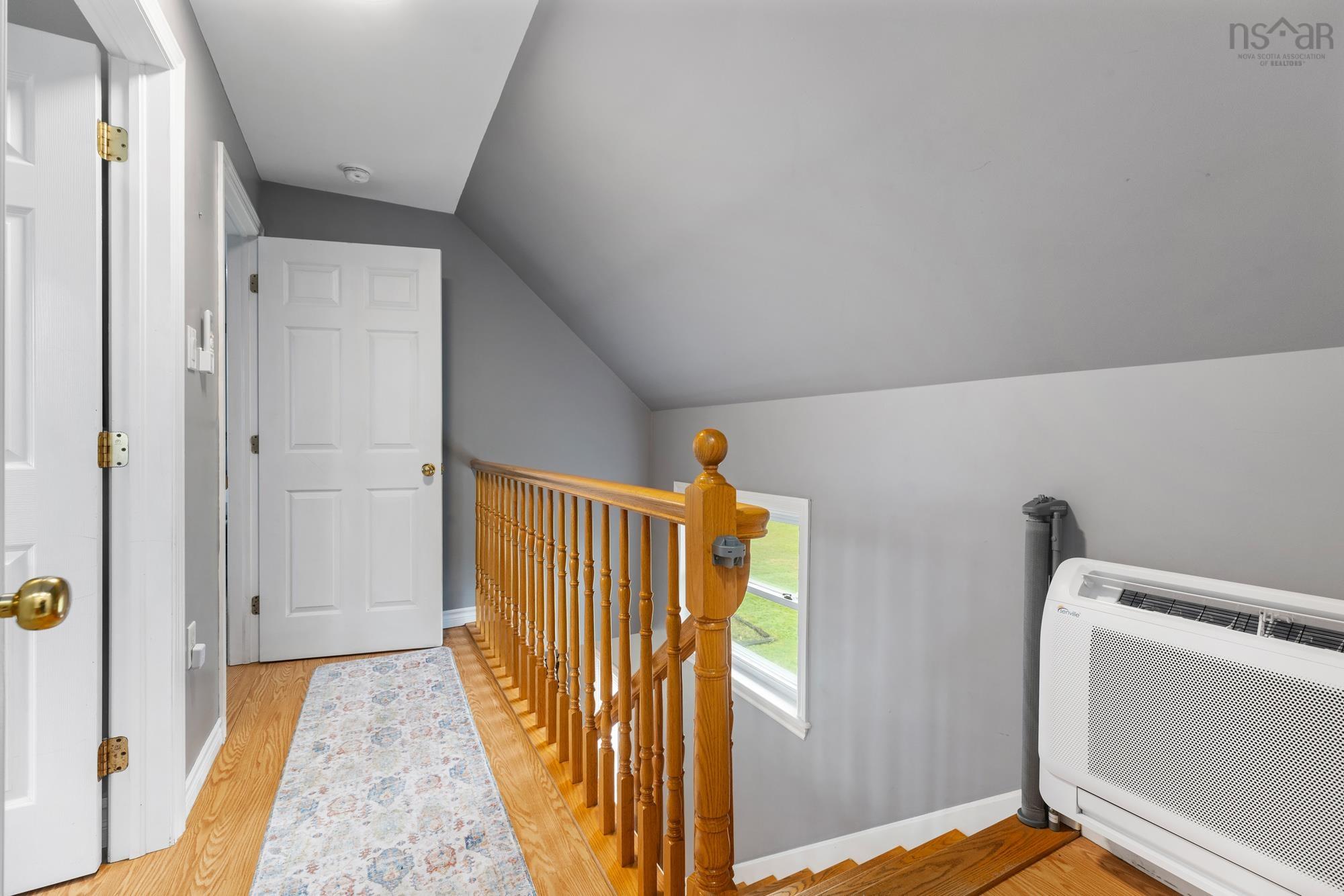 $379,900.00: 65 Green Road, Lantz