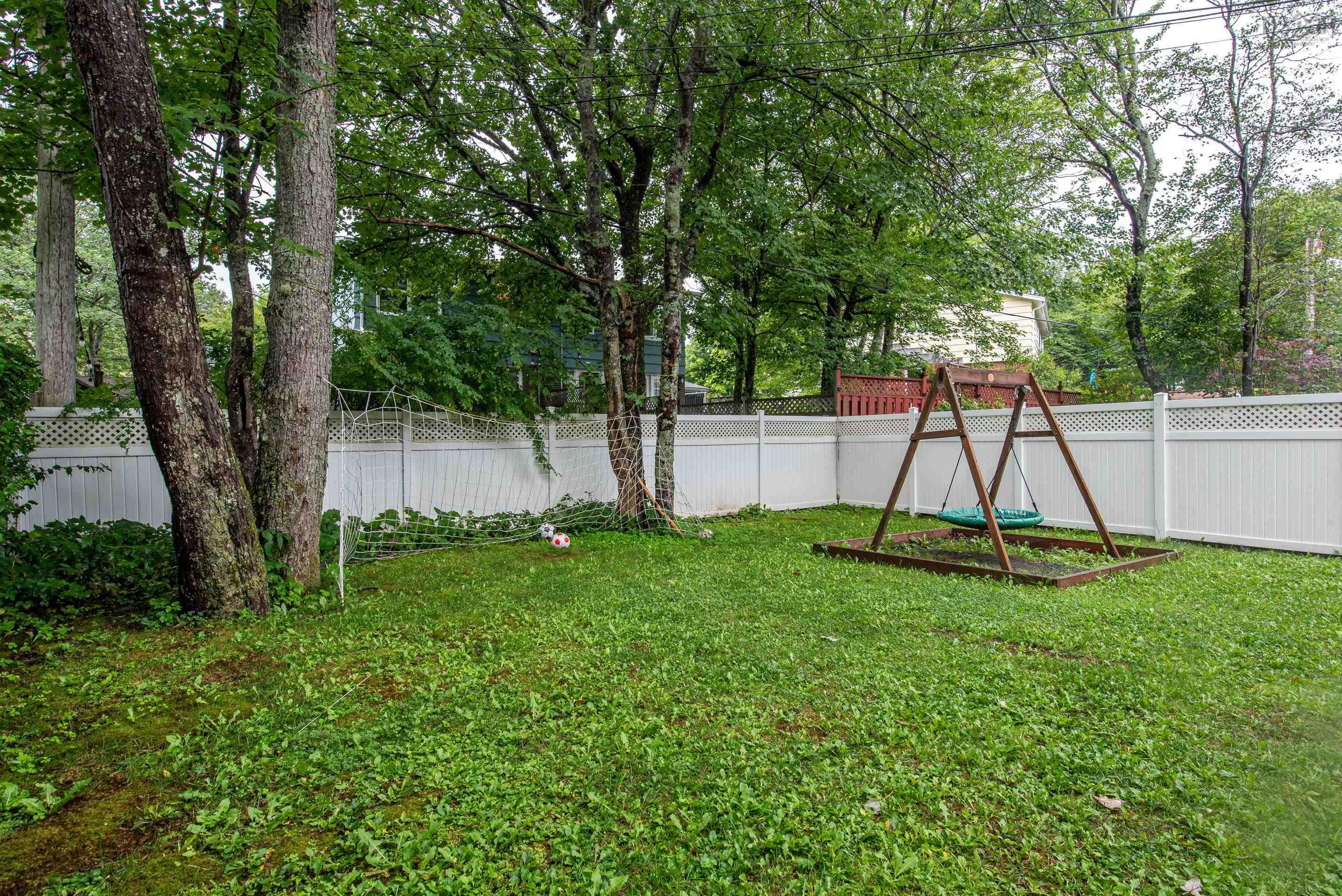 6 Plateau Crescent, Clayton Park, NS (MLS 202621067)