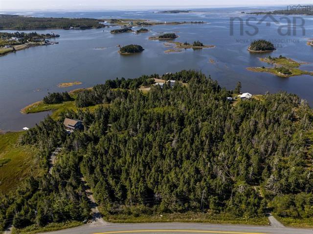 $171,900.00: 22-2 1984 Ostrea Lake Road, Ostrea Lake