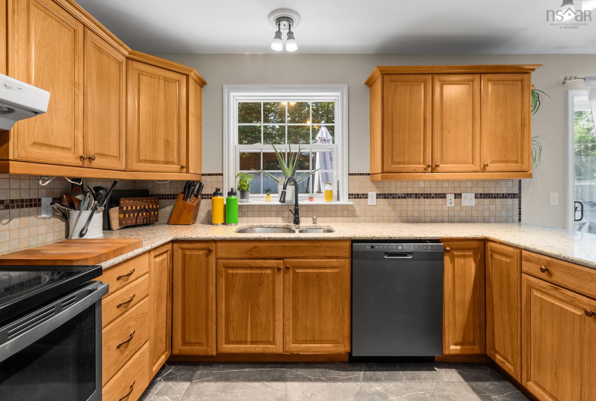 Dr. 43 Bayview Drive, Head of St. Margarets Bay, NS (MLS 202621071)