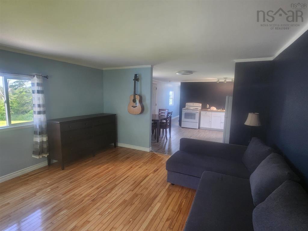$234,900.00: 2403 West Ship Harbour Road, Owls Head