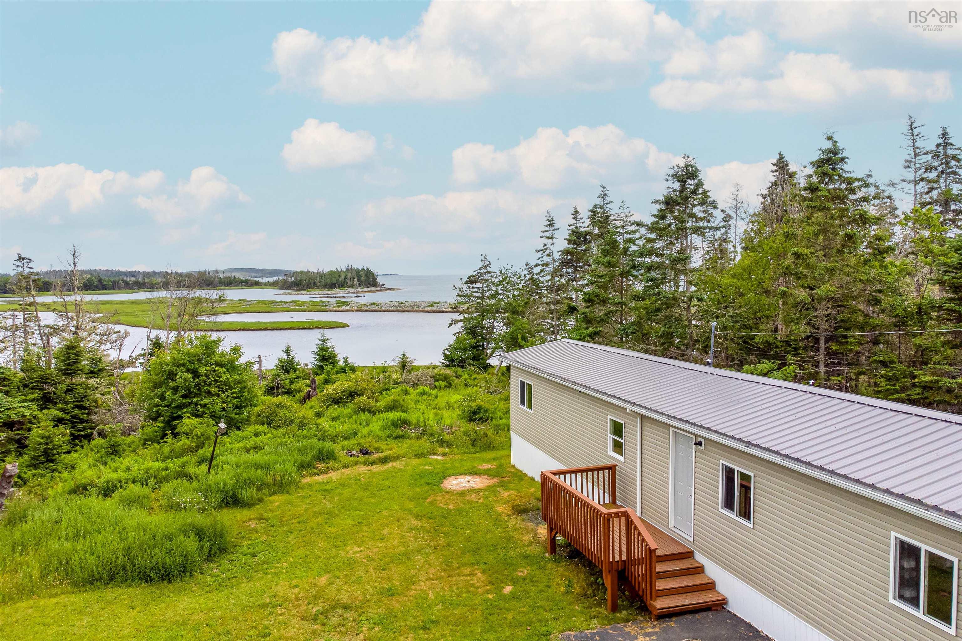 $234,900.00: 2403 West Ship Harbour Road, Owls Head