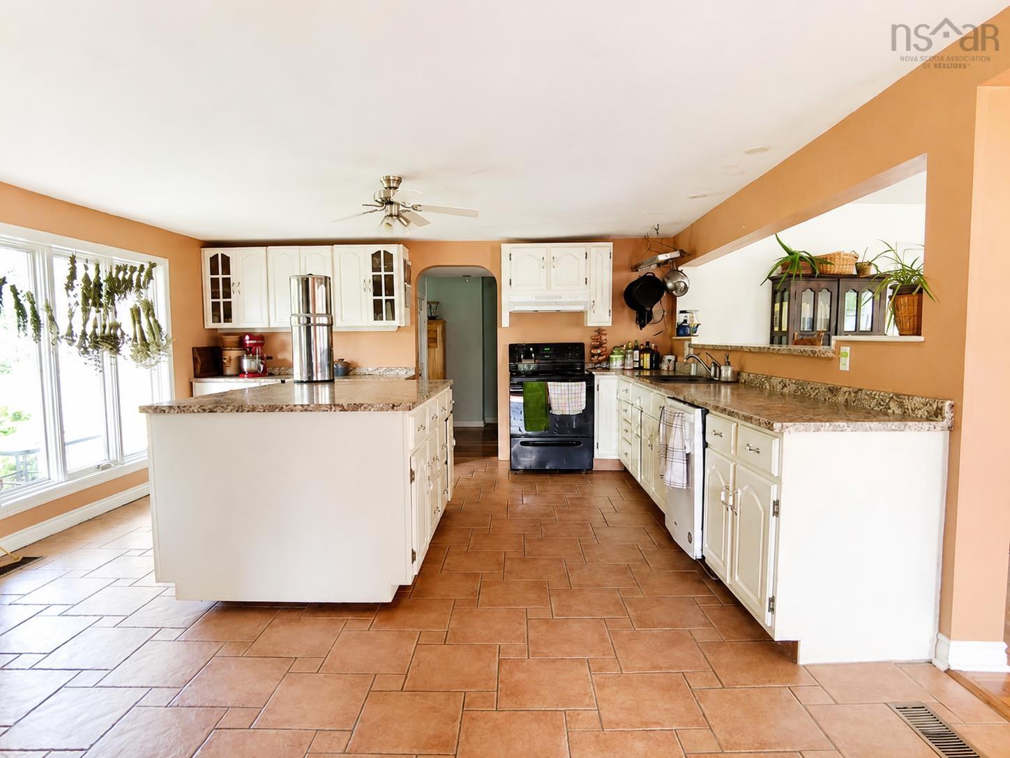 $649,900.00: 1451 Hansford Road, Oxford
