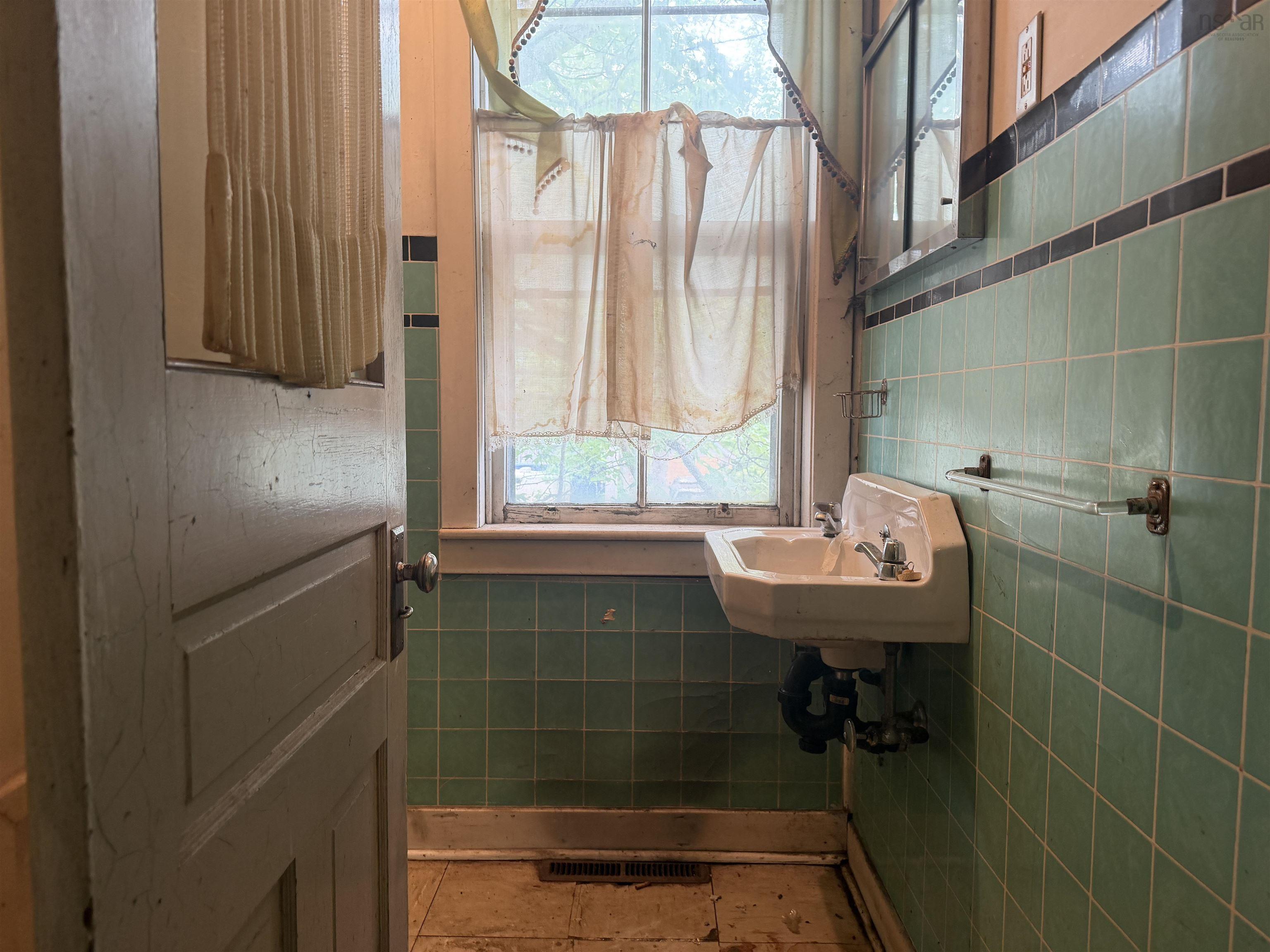 $90,000.00: 280 Marsh Street, New Glasgow