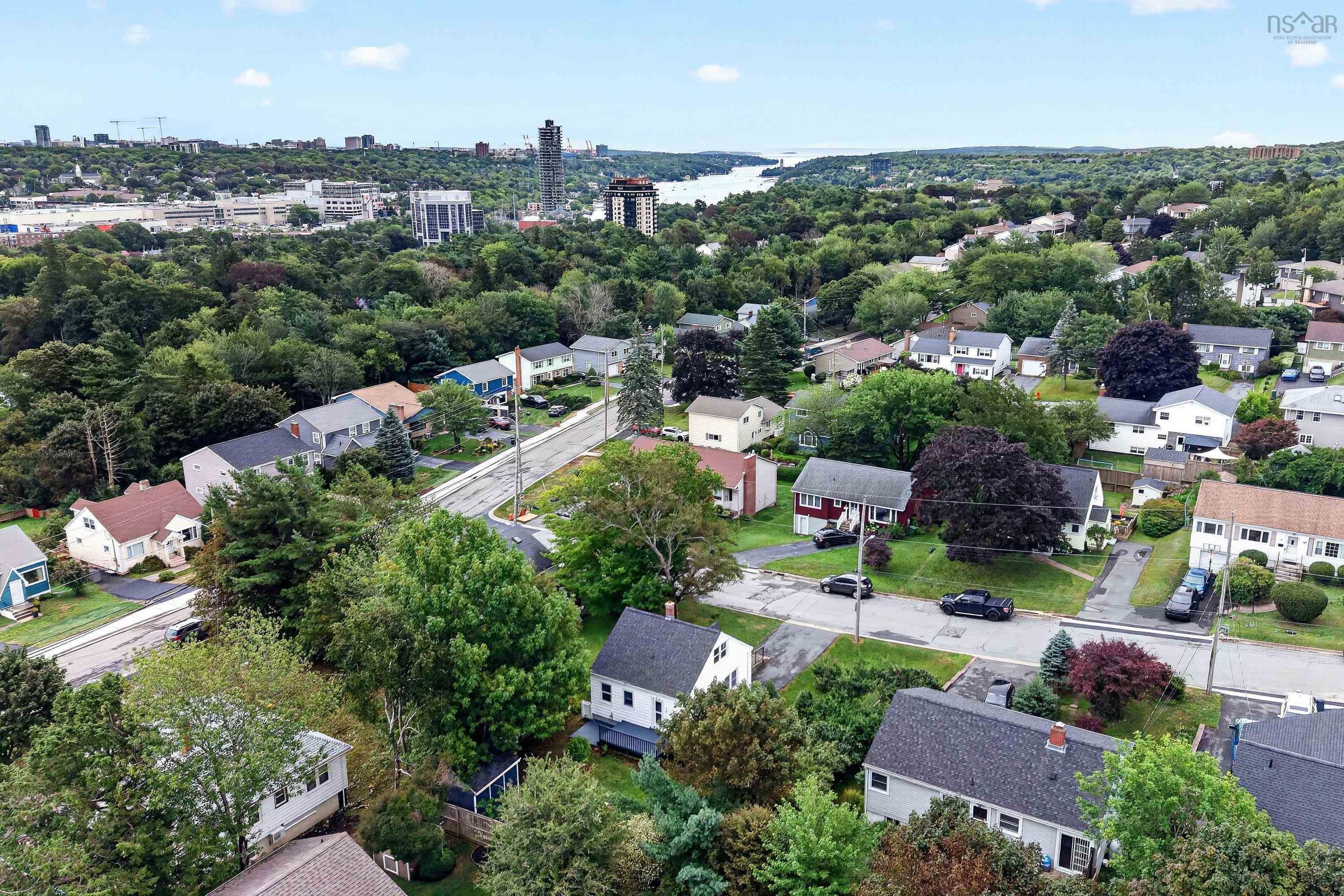 1 Piers Avenue, Fairmount, NS (MLS 202621102)