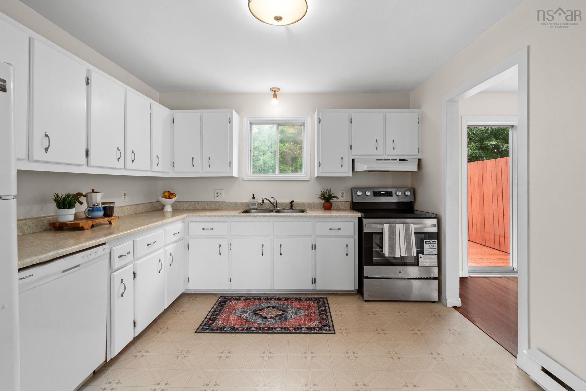 1b Smith Avenue, Cole Harbour, NS (MLS 202621103)