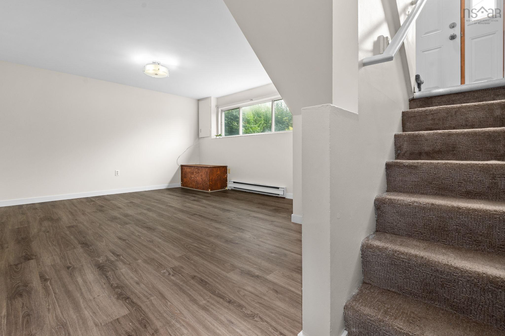 1b Smith Avenue, Cole Harbour, NS (MLS 202621103)