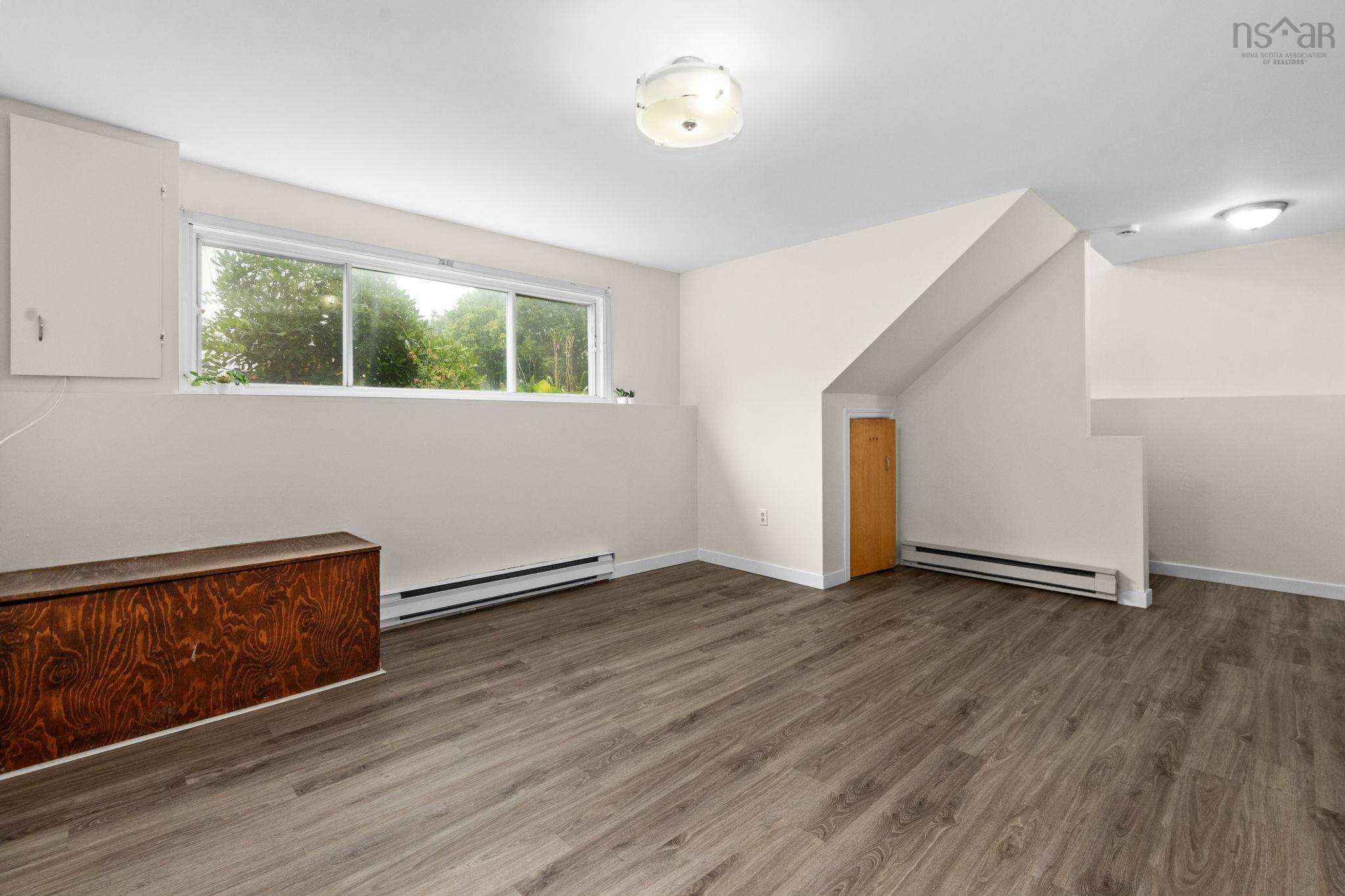 1b Smith Avenue, Cole Harbour, NS (MLS 202621103)