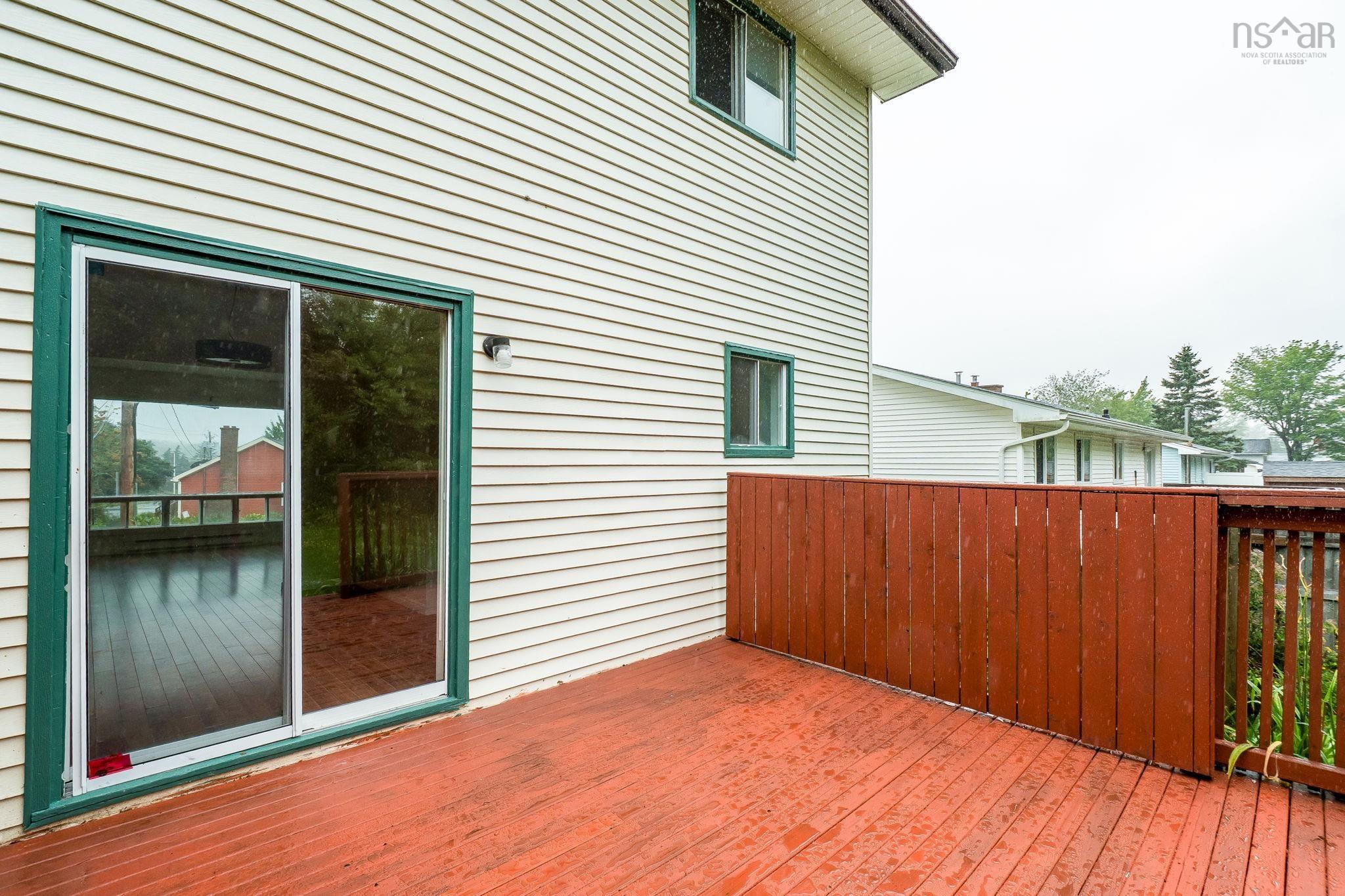 1b Smith Avenue, Cole Harbour, NS (MLS 202621103)