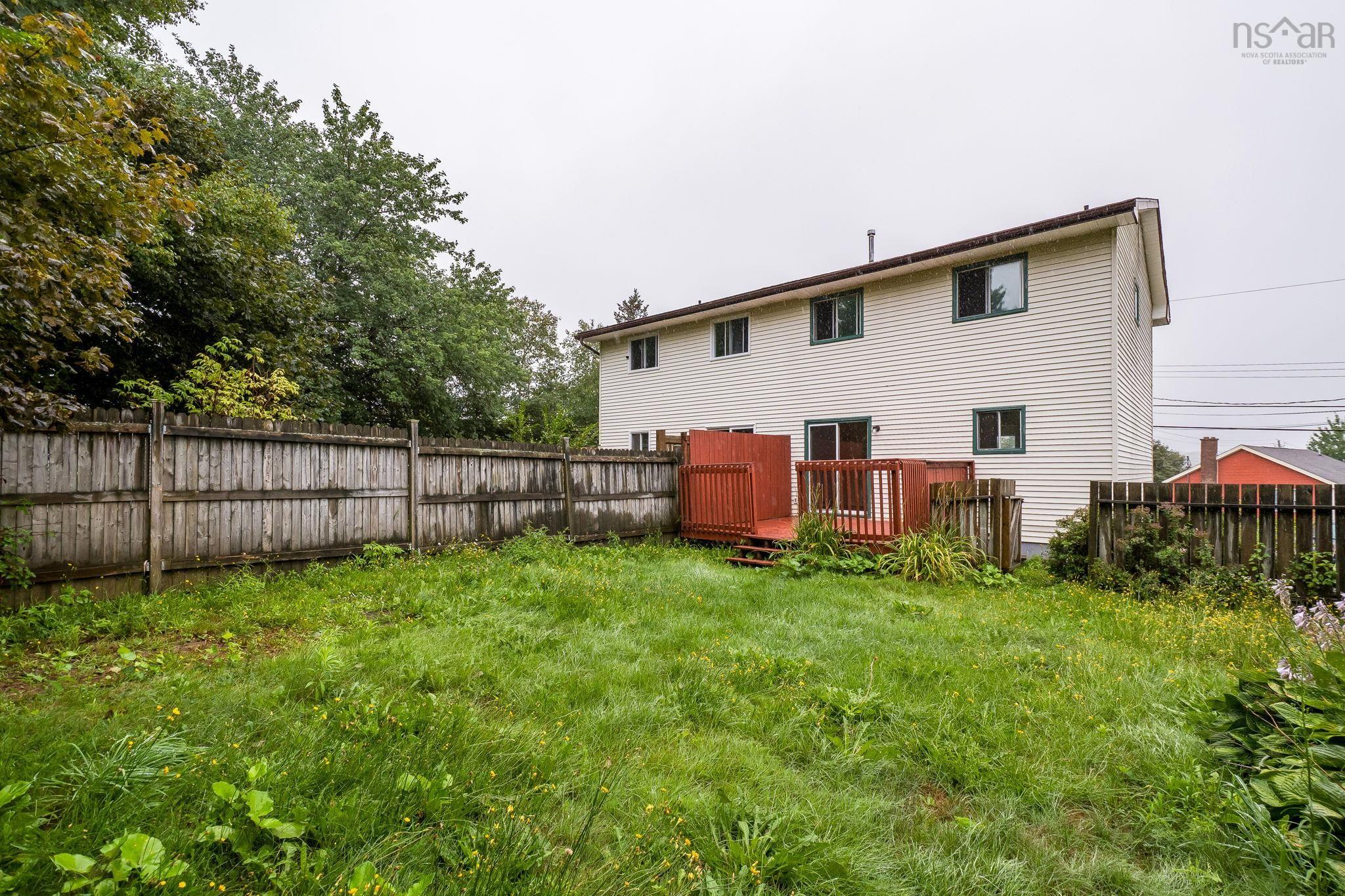 1b Smith Avenue, Cole Harbour, NS (MLS 202621103)
