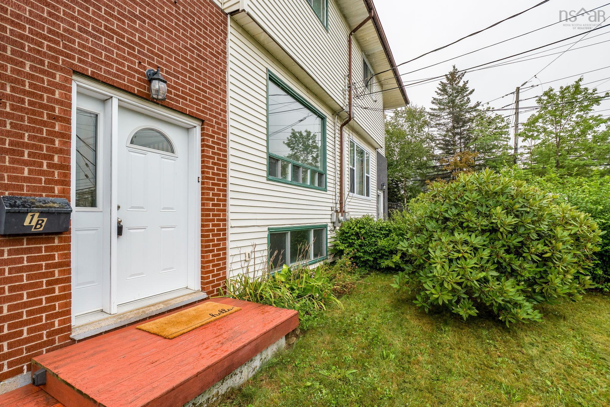 1b Smith Avenue, Cole Harbour, NS (MLS 202621103)