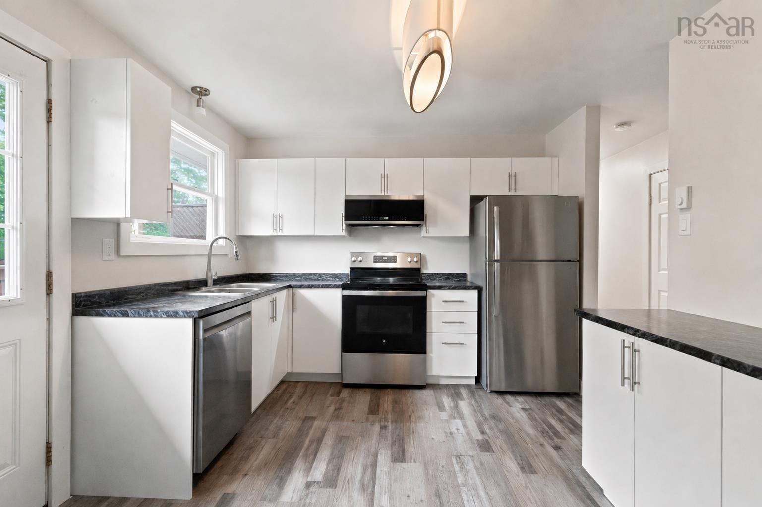 10 Sampson Drive, Lower Sackville, NS (MLS 202621111)